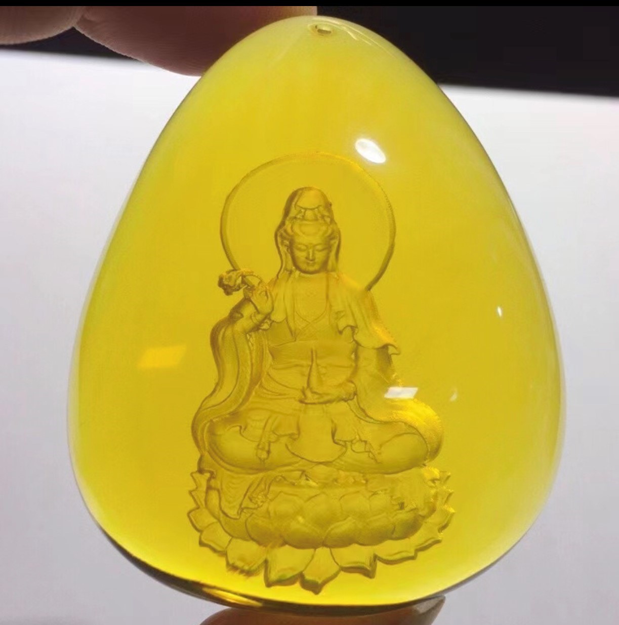 藍珀雕件-觀世25.3-42.1-9.4mm-6.3g-1