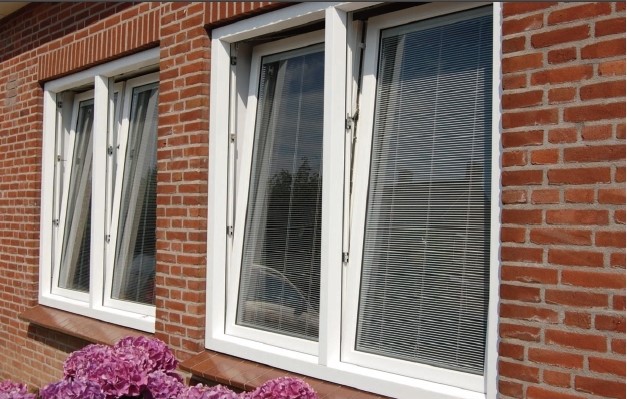 DK-80內倒內開窗