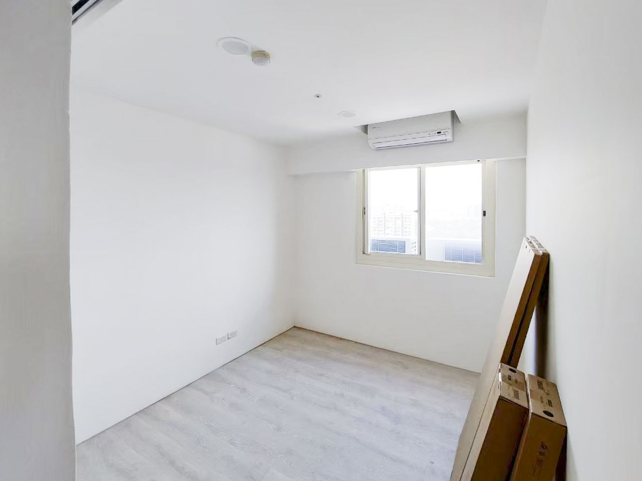 木工平釘天花板