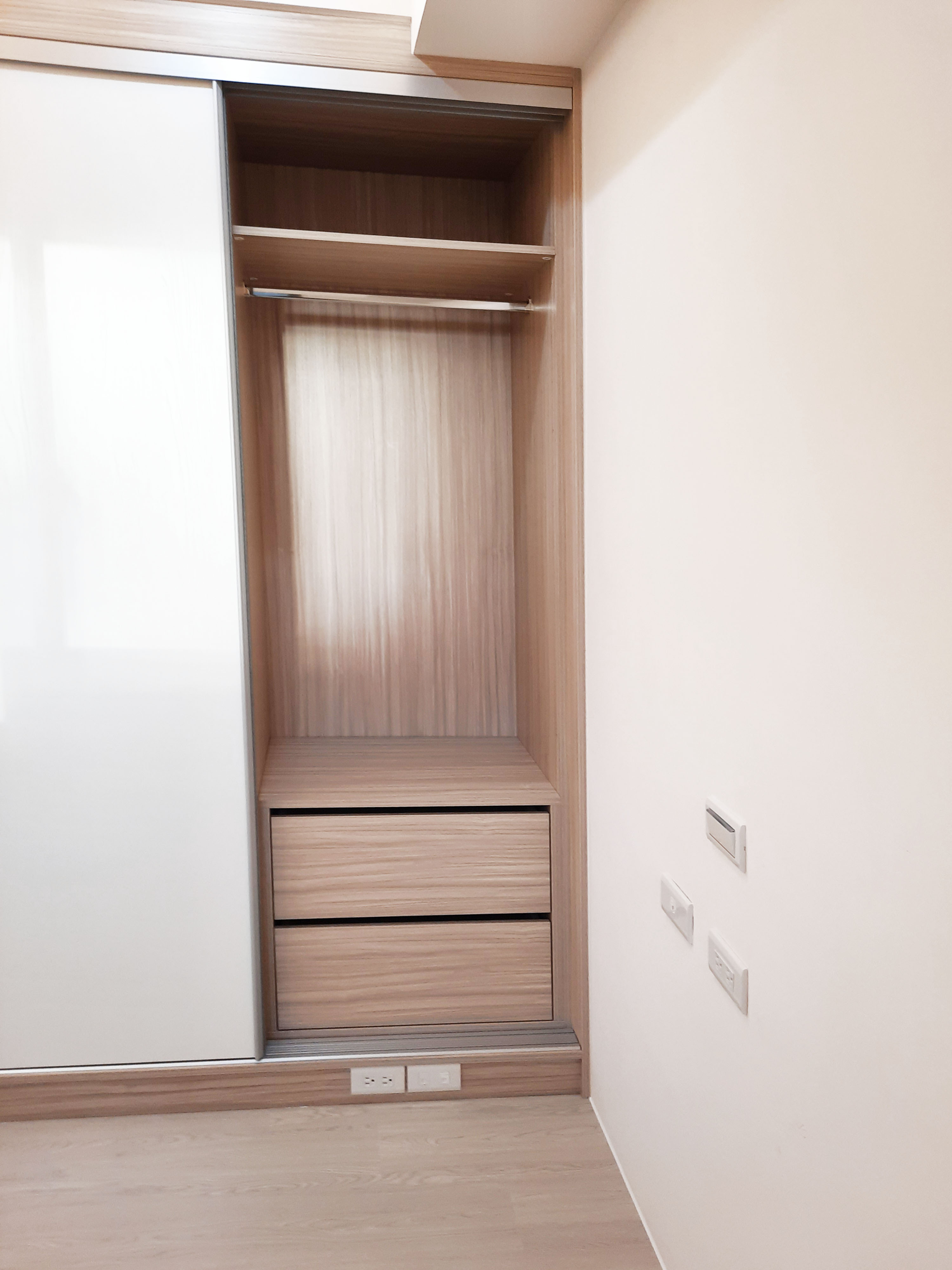 桃園環保建材系統衣櫃