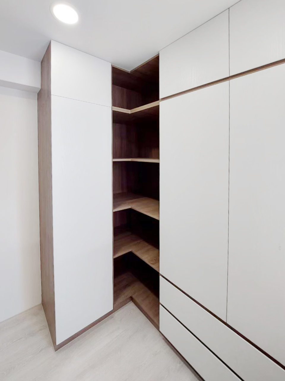 中壢綠建材系統衣櫃施工