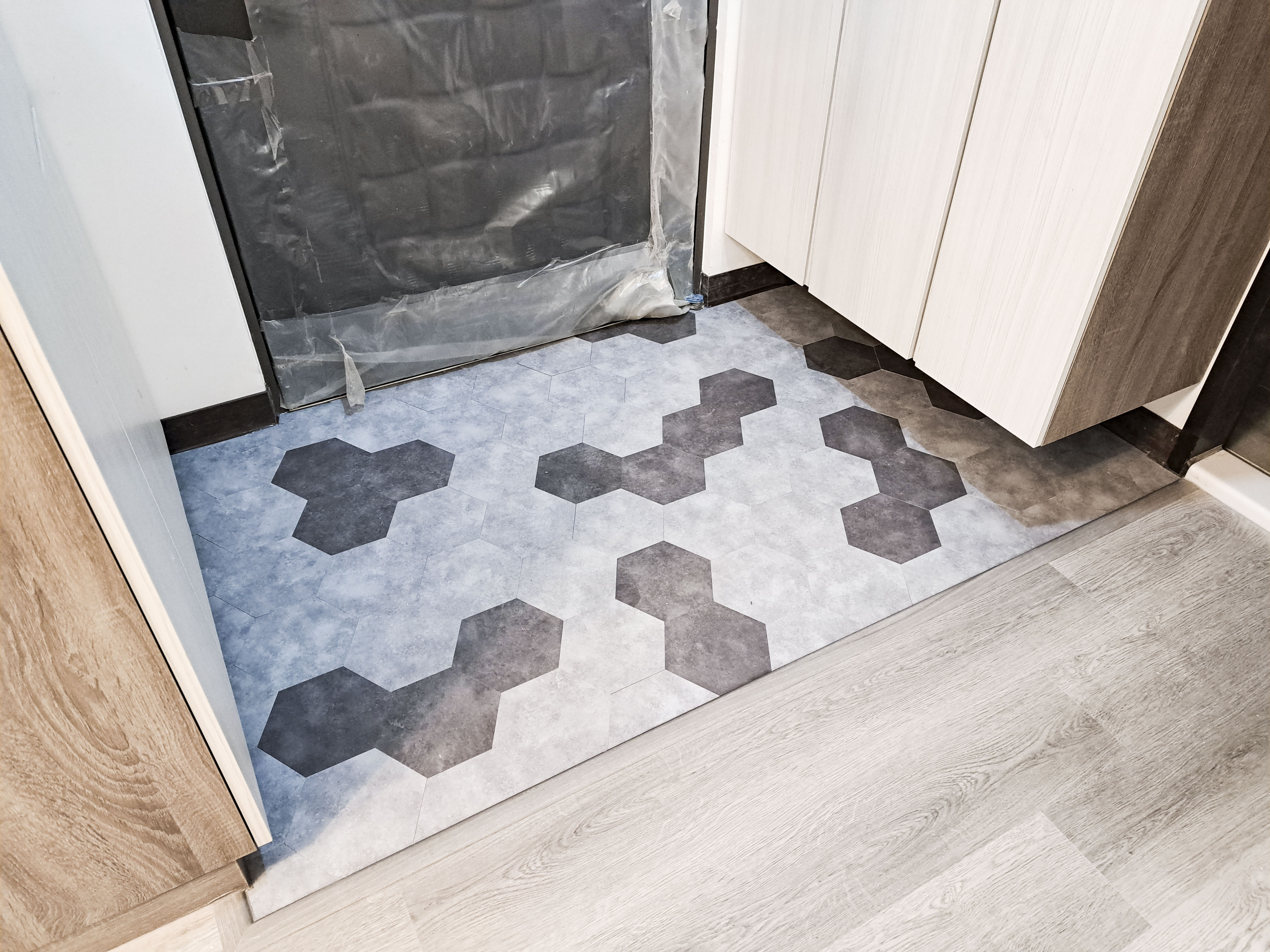 六角防滑地板貼