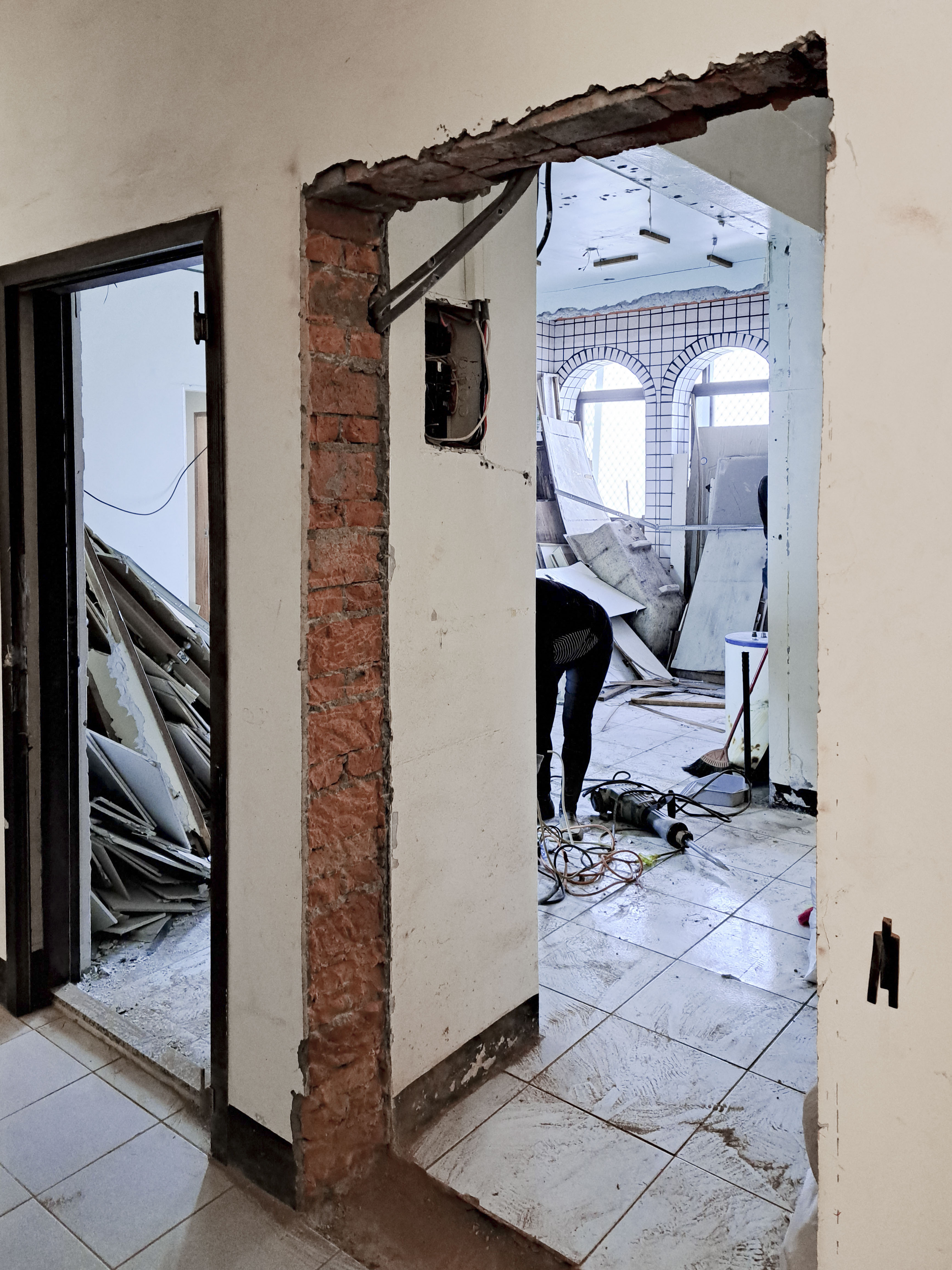 天花板拆除費用