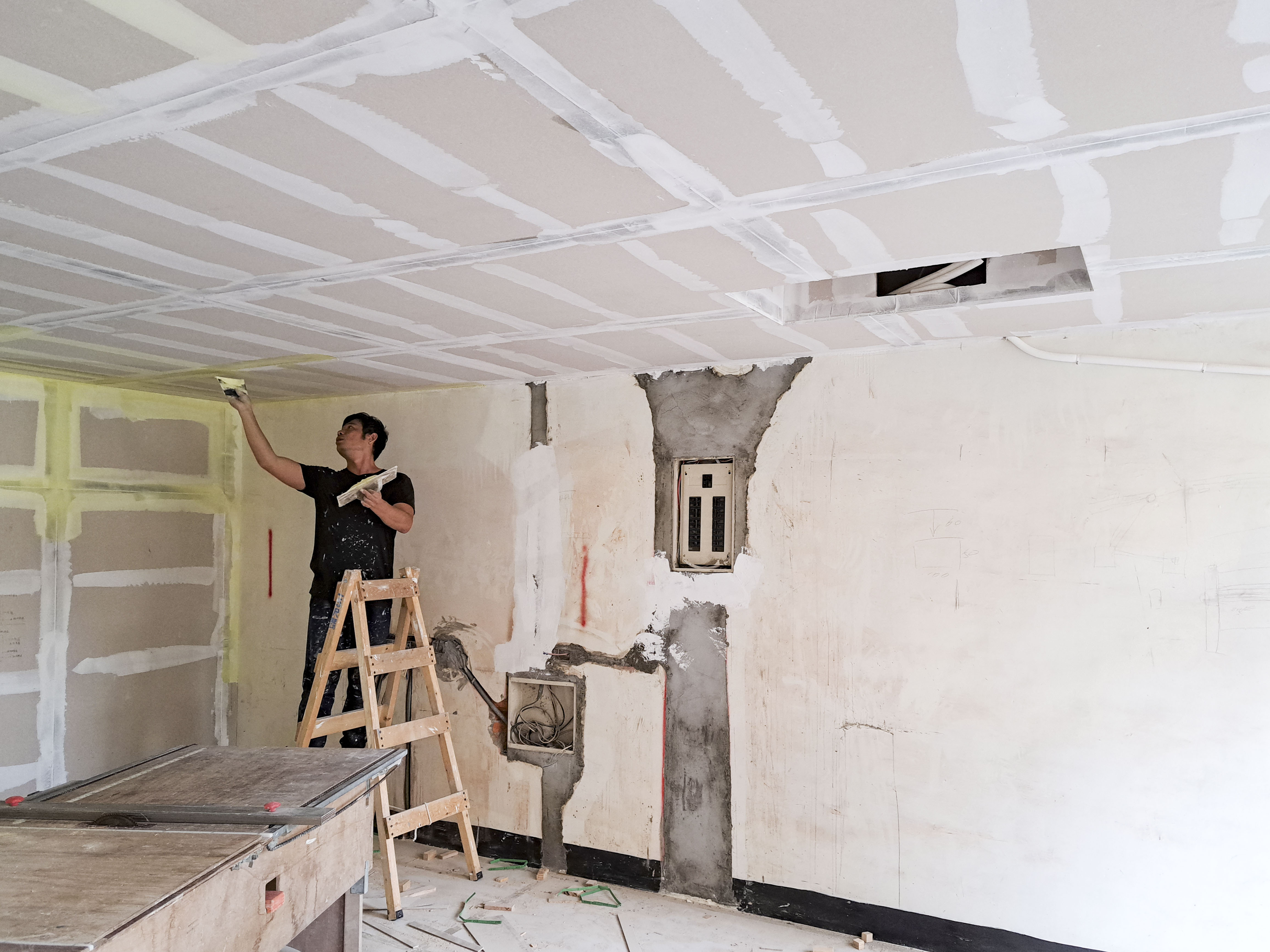 油漆工程的費用如何計算？