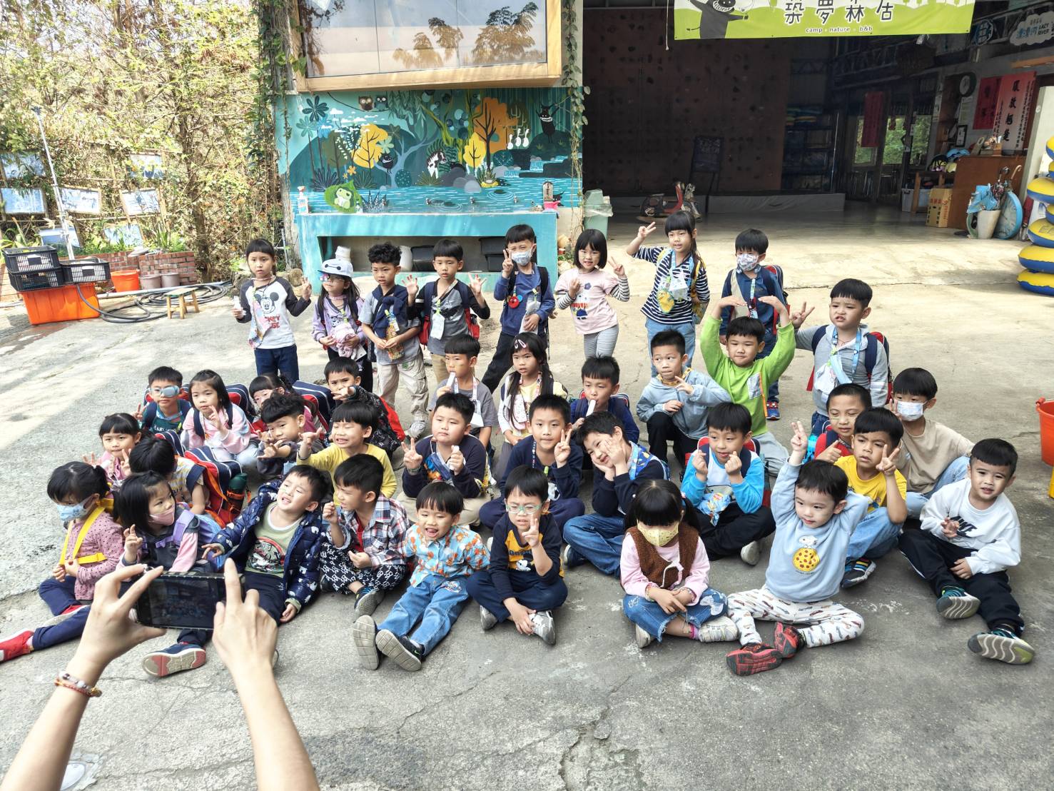 築夢森居旅遊包車