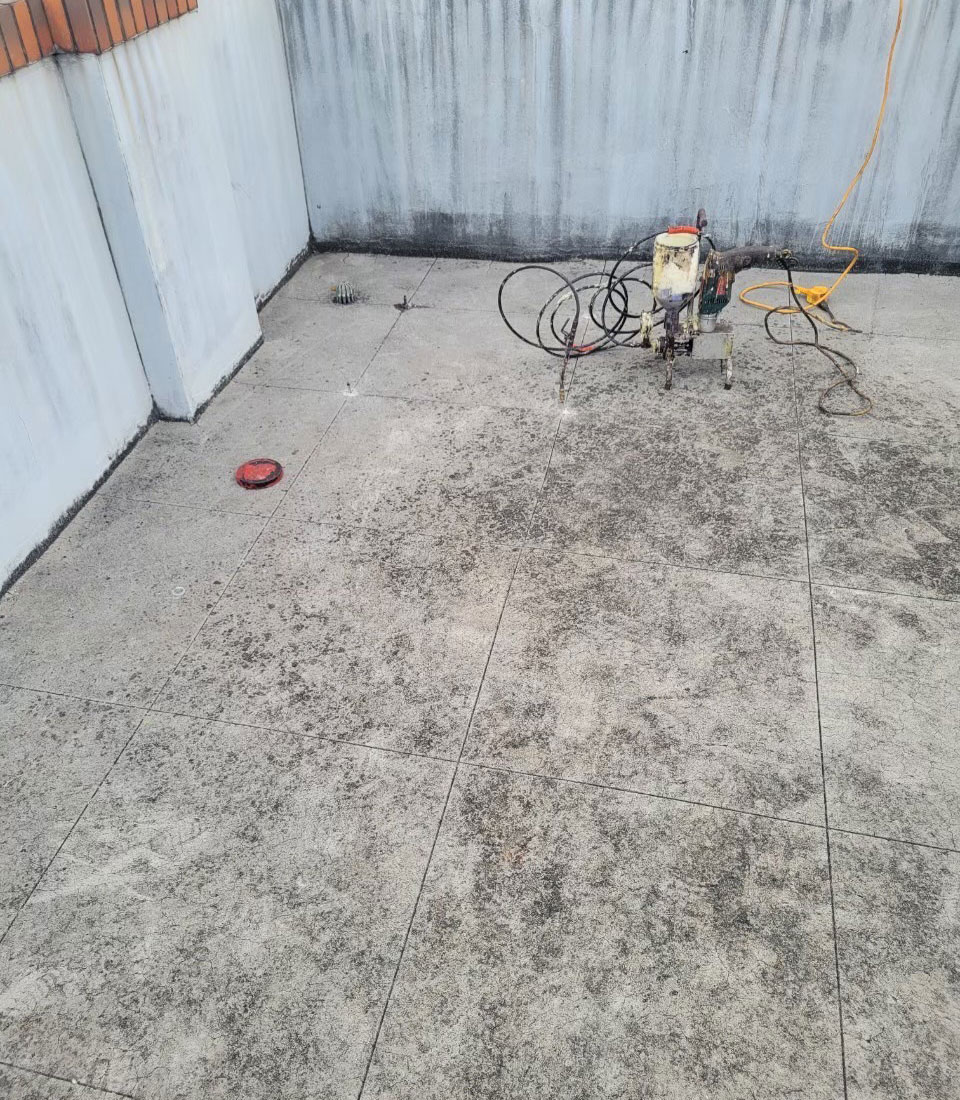 竹北屋頂漏水-打針抓漏防水工程