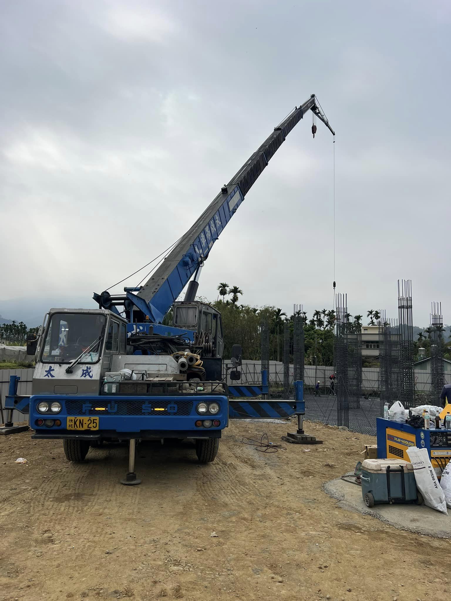 打副桿吊掛鋼筋