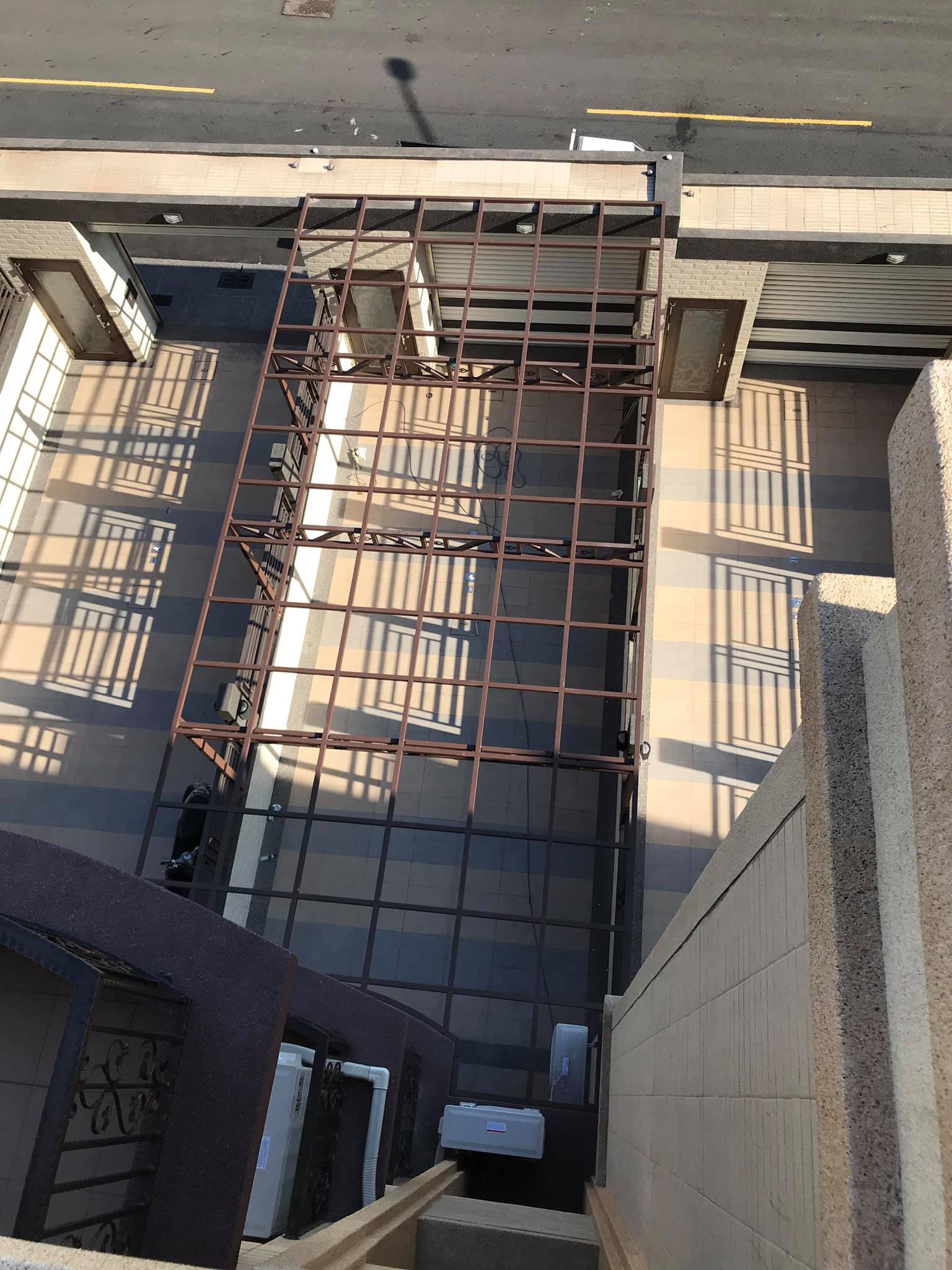 不銹鋼烤漆採光罩