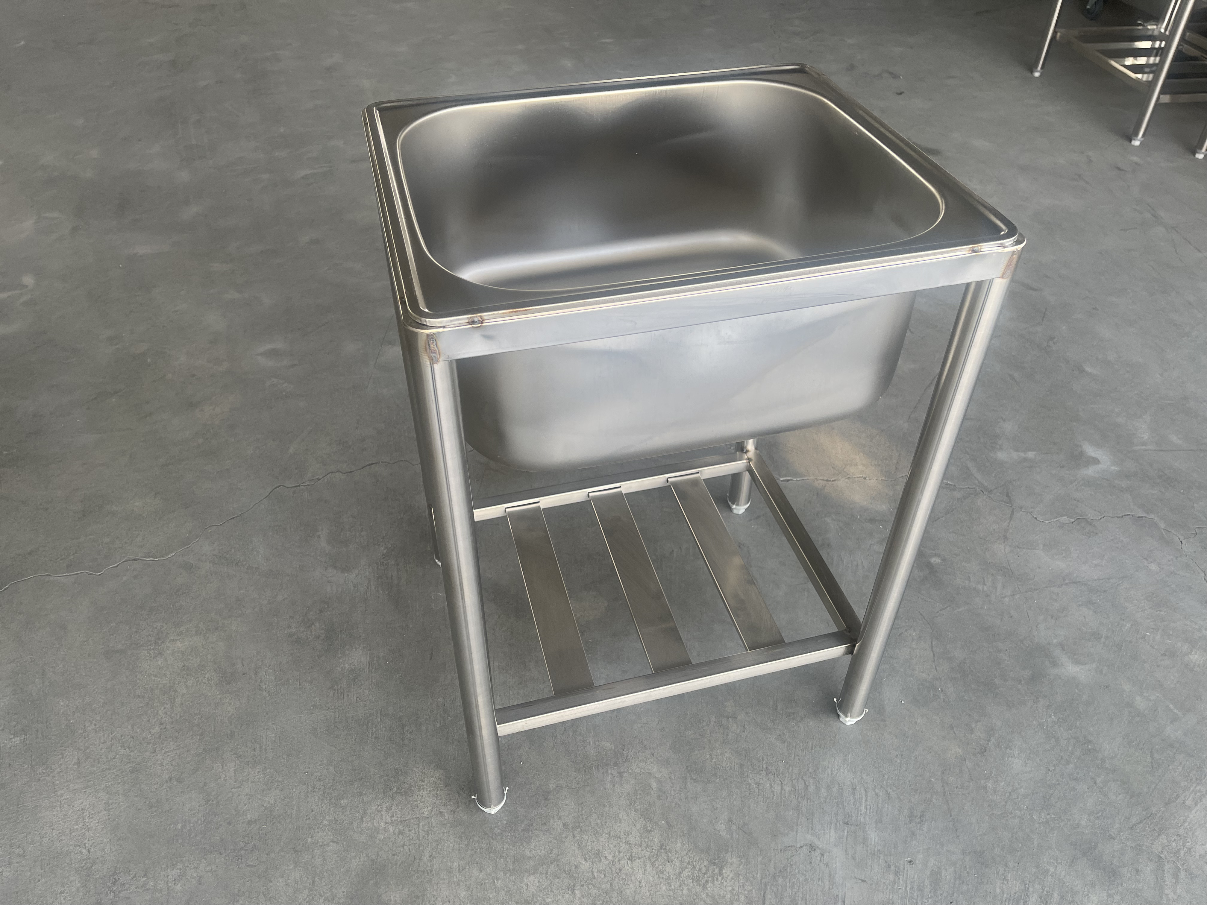 洗手槽-單槽加深附腳系列_MS-18x25