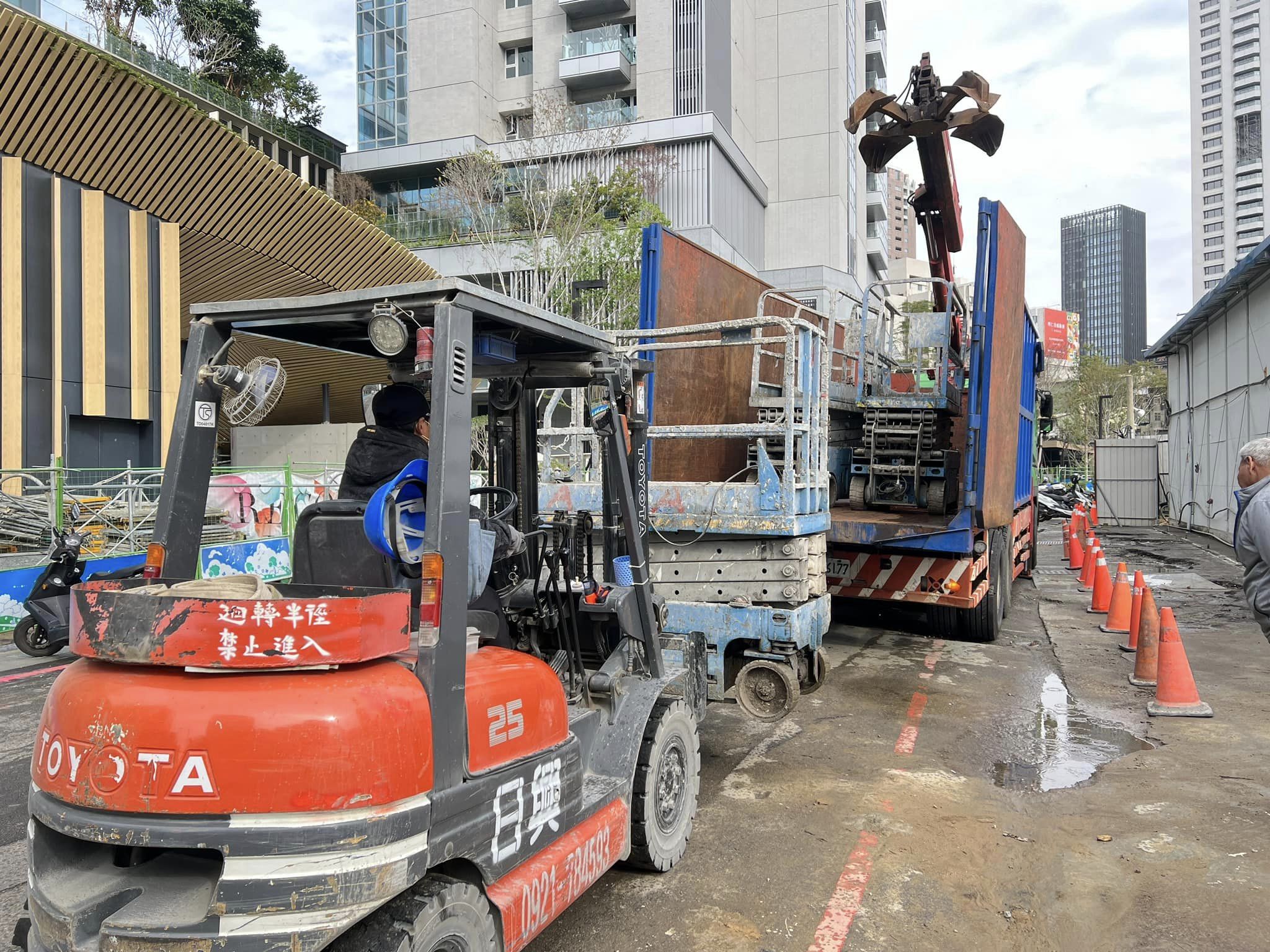 高空作業車，回收實務