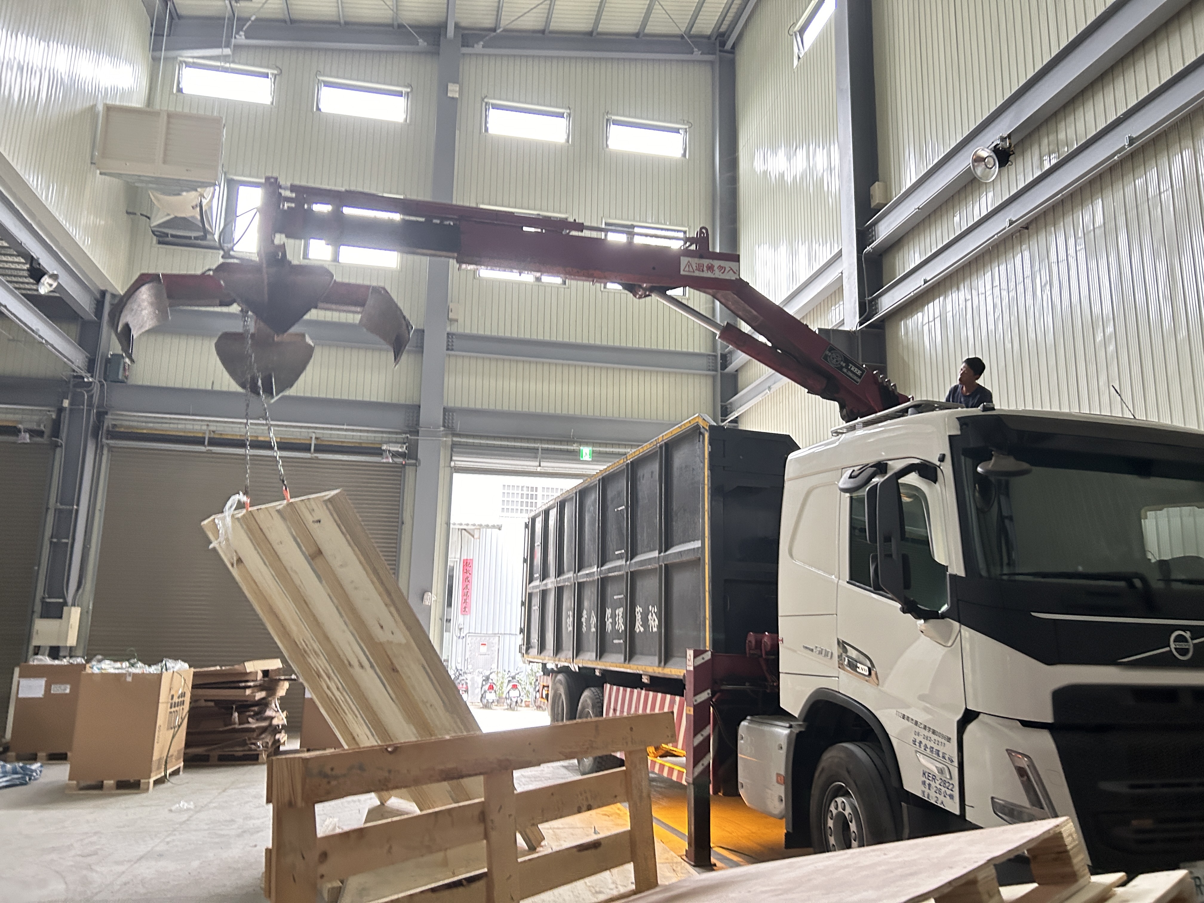 廢木材．棧板清運