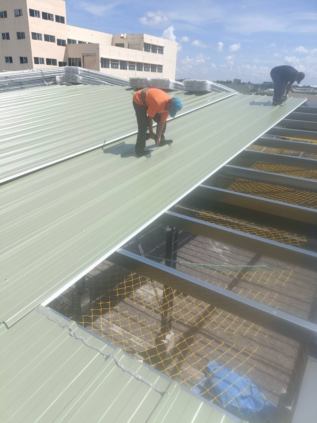 防火三明治板(屋面)