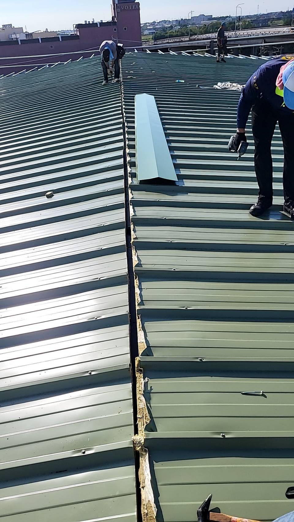 防火三明治板(屋面)