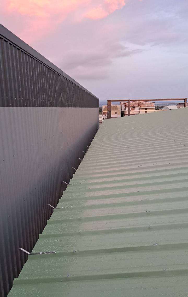 鐵皮屋工程-烤漆浪板