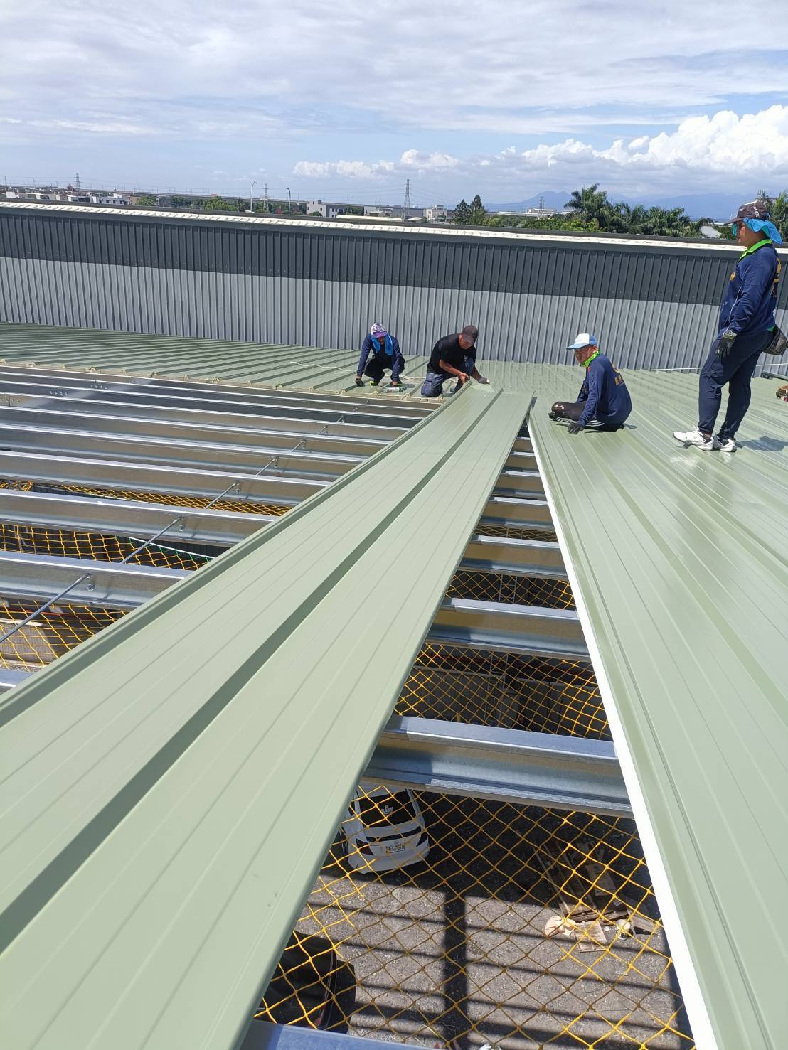 防火三明治板(屋面)