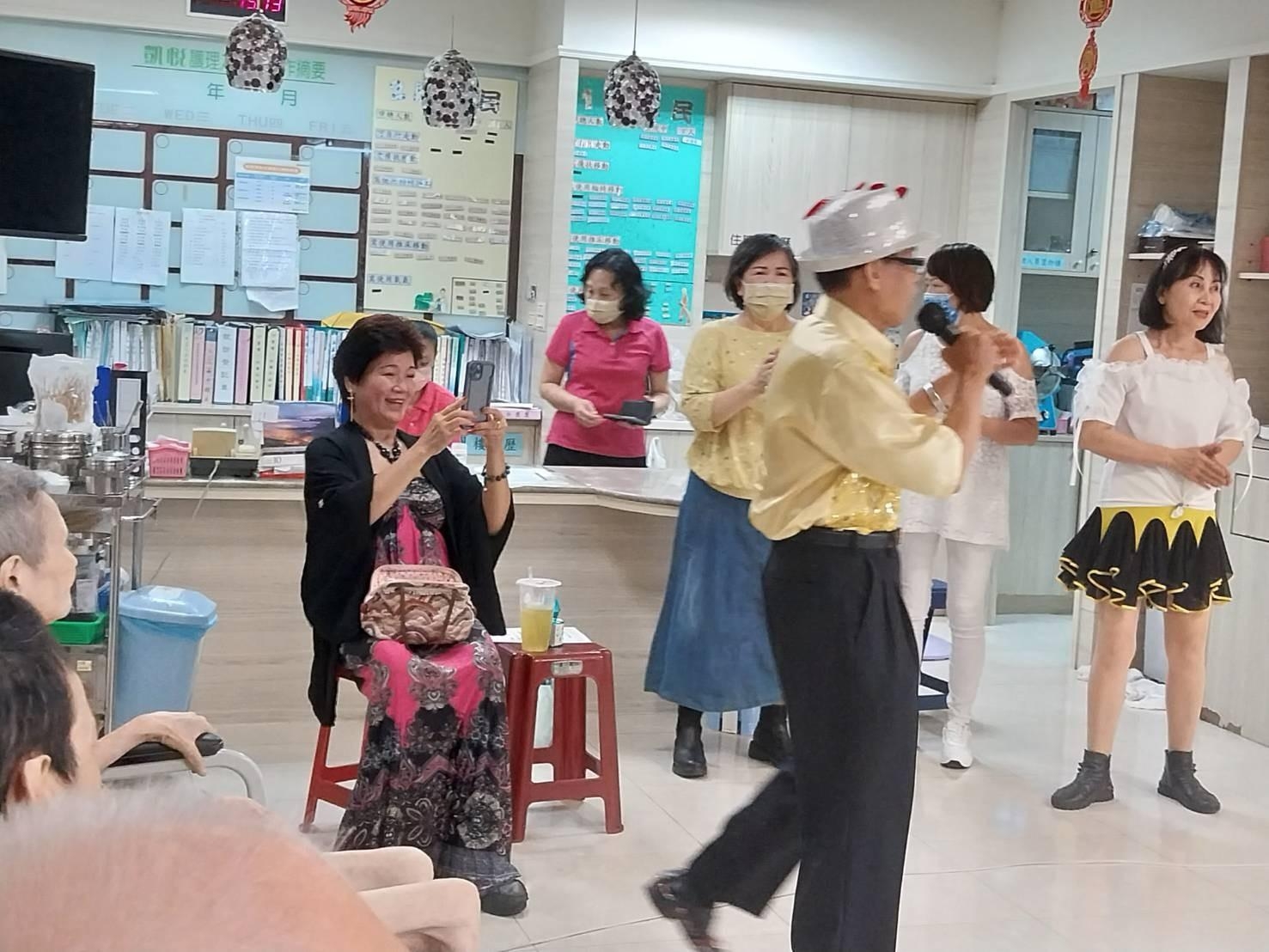 九九重陽節，老人同樂活動