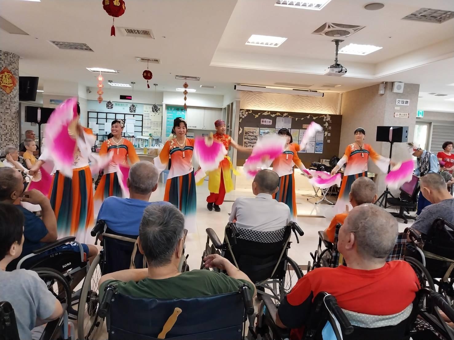 九九重陽節，老人同樂活動