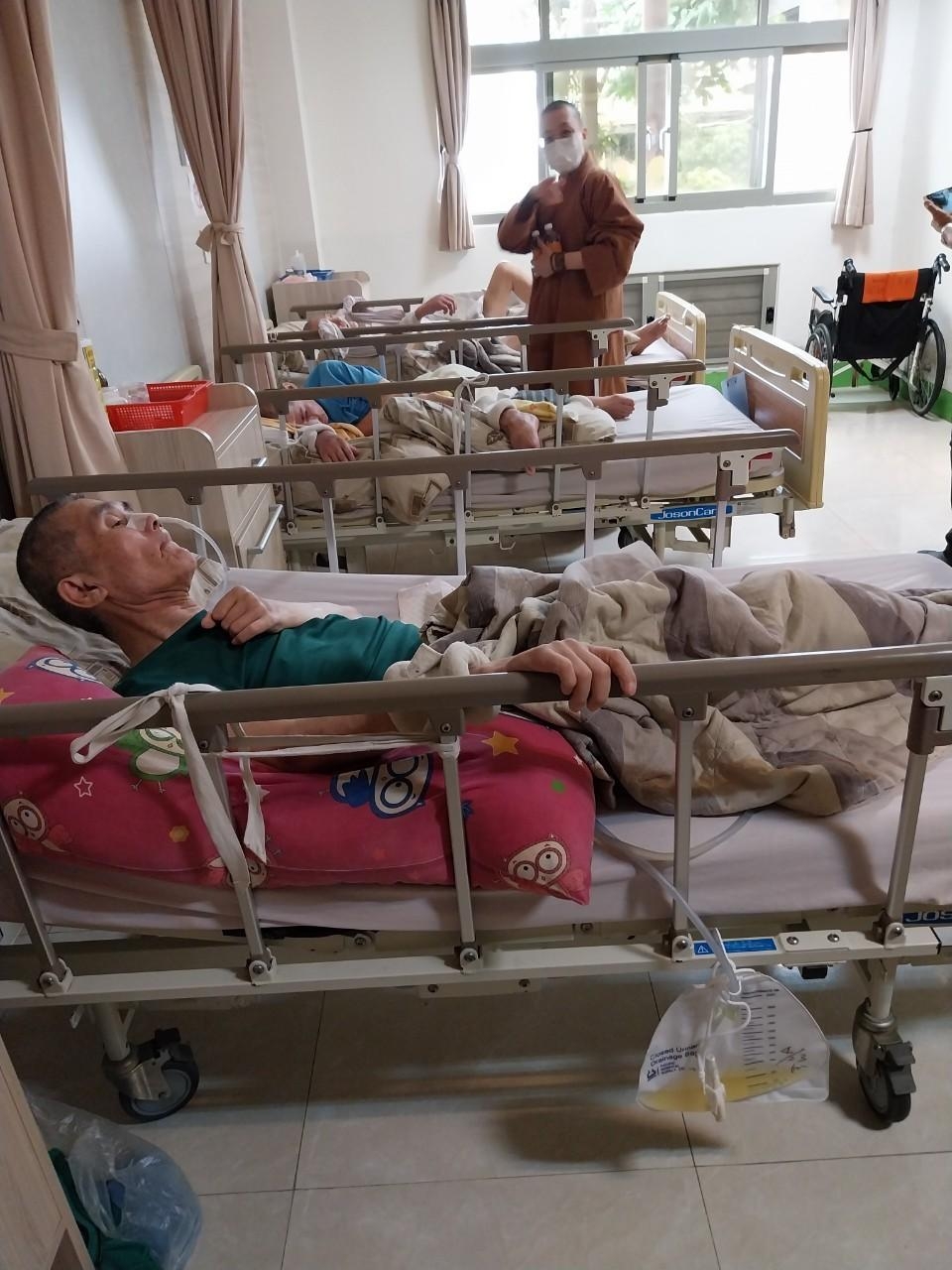 國際佛光會屏四分會-慶祝國定佛雲水浴佛活動