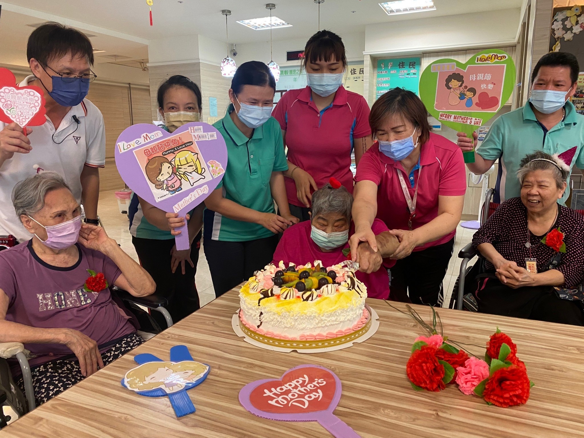 慶祝母親節暨預防呼吸道疾病_新冠XBB疫苗接種宣導