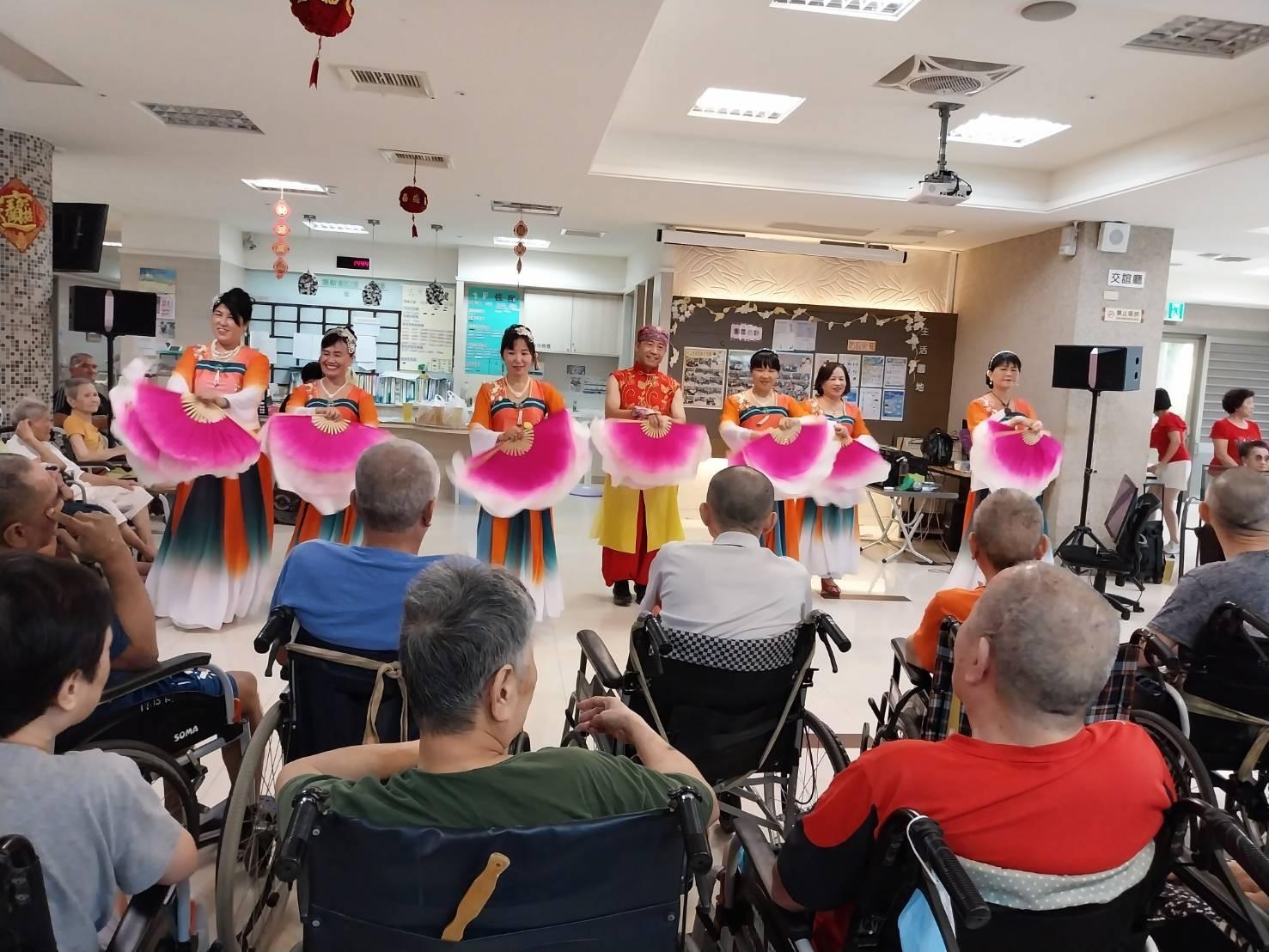 九九重陽節，老人同樂活動