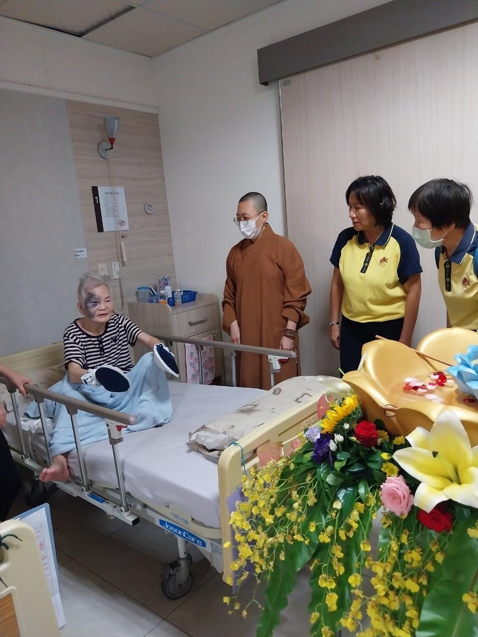 國際佛光會屏四分會-慶祝國定佛雲水浴佛活動