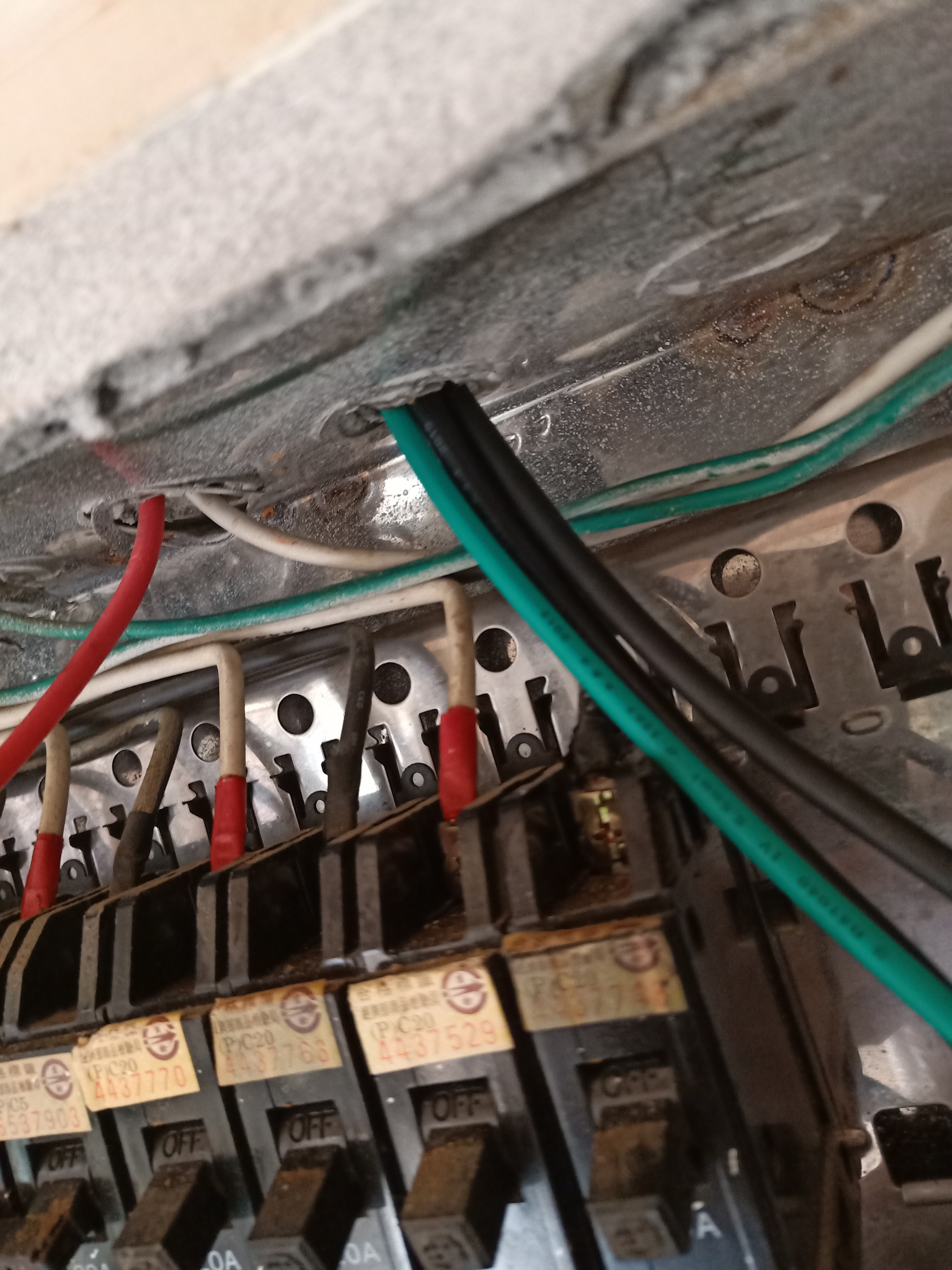 配電箱電路安裝