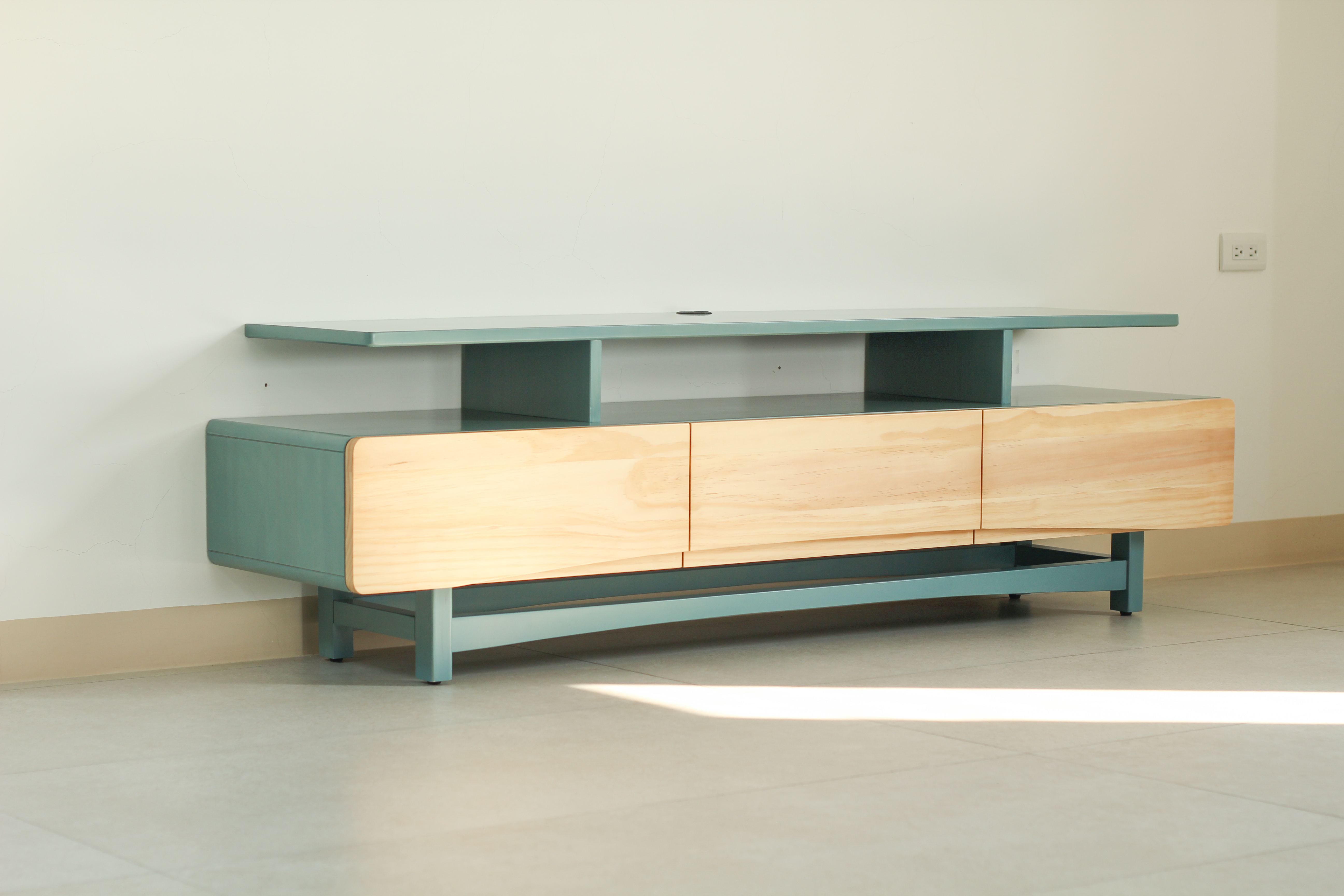 FLO鄉村風電視櫃