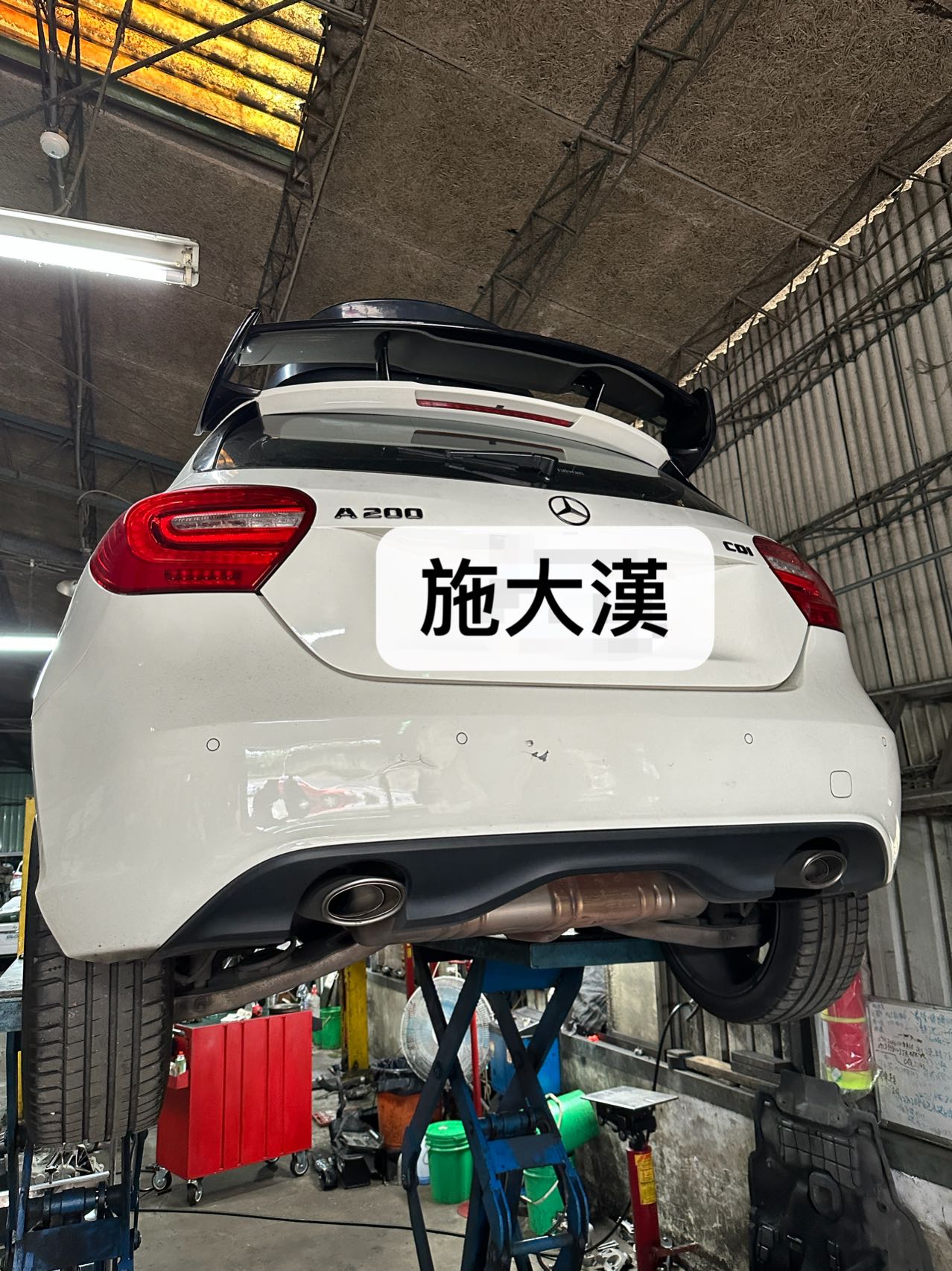 賓士BENZ