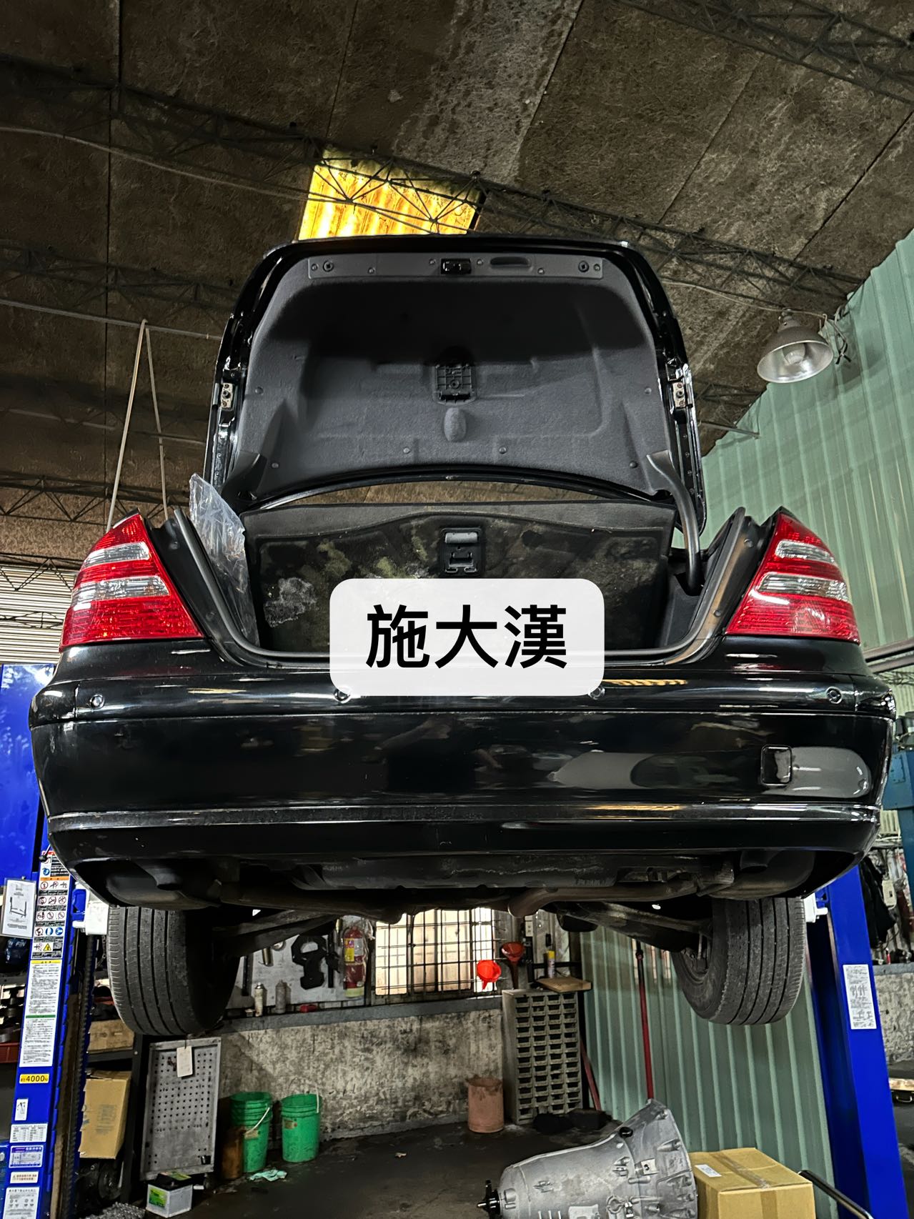 賓士BENZ