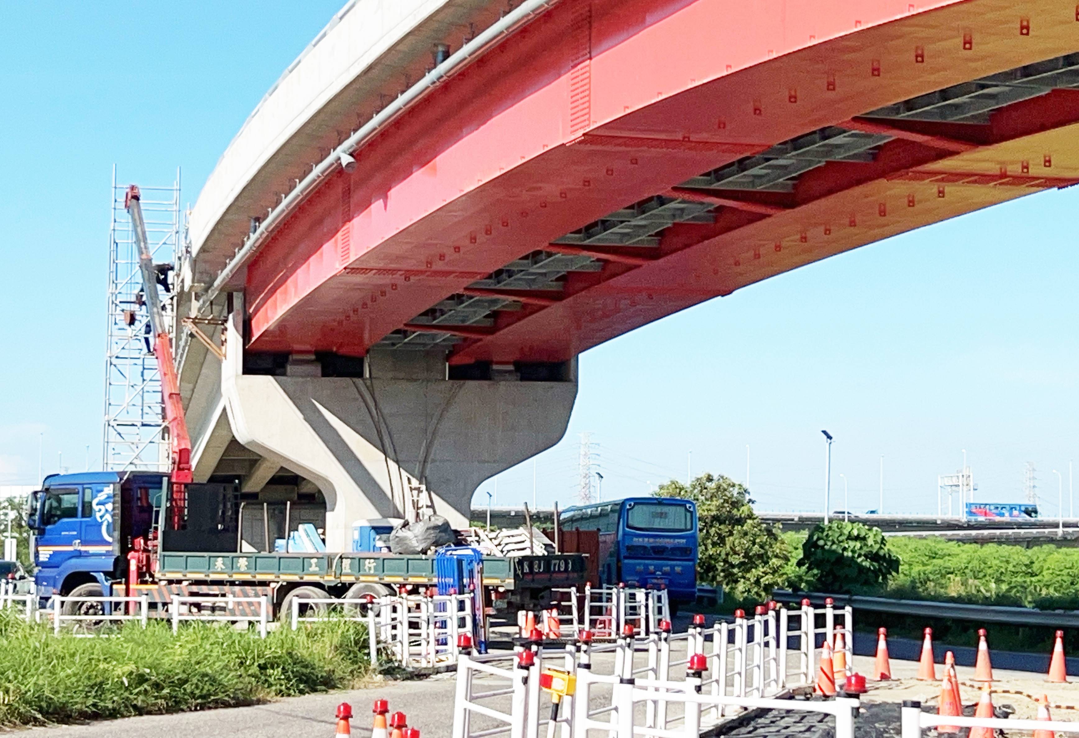 造橋工程交通管制