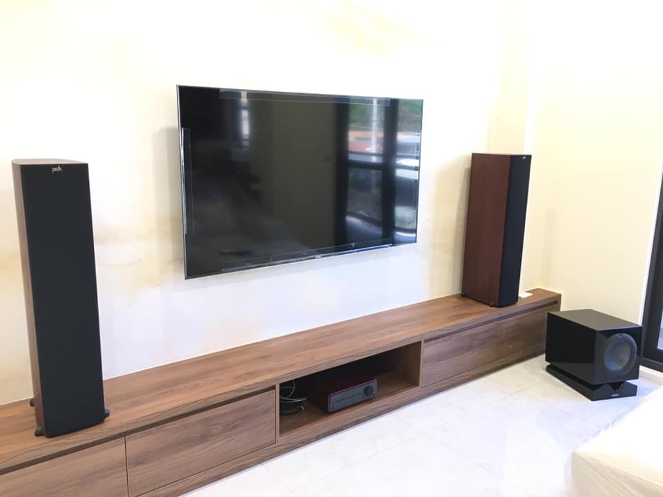 卡拉OK歡唱室+客廳2.1聲道