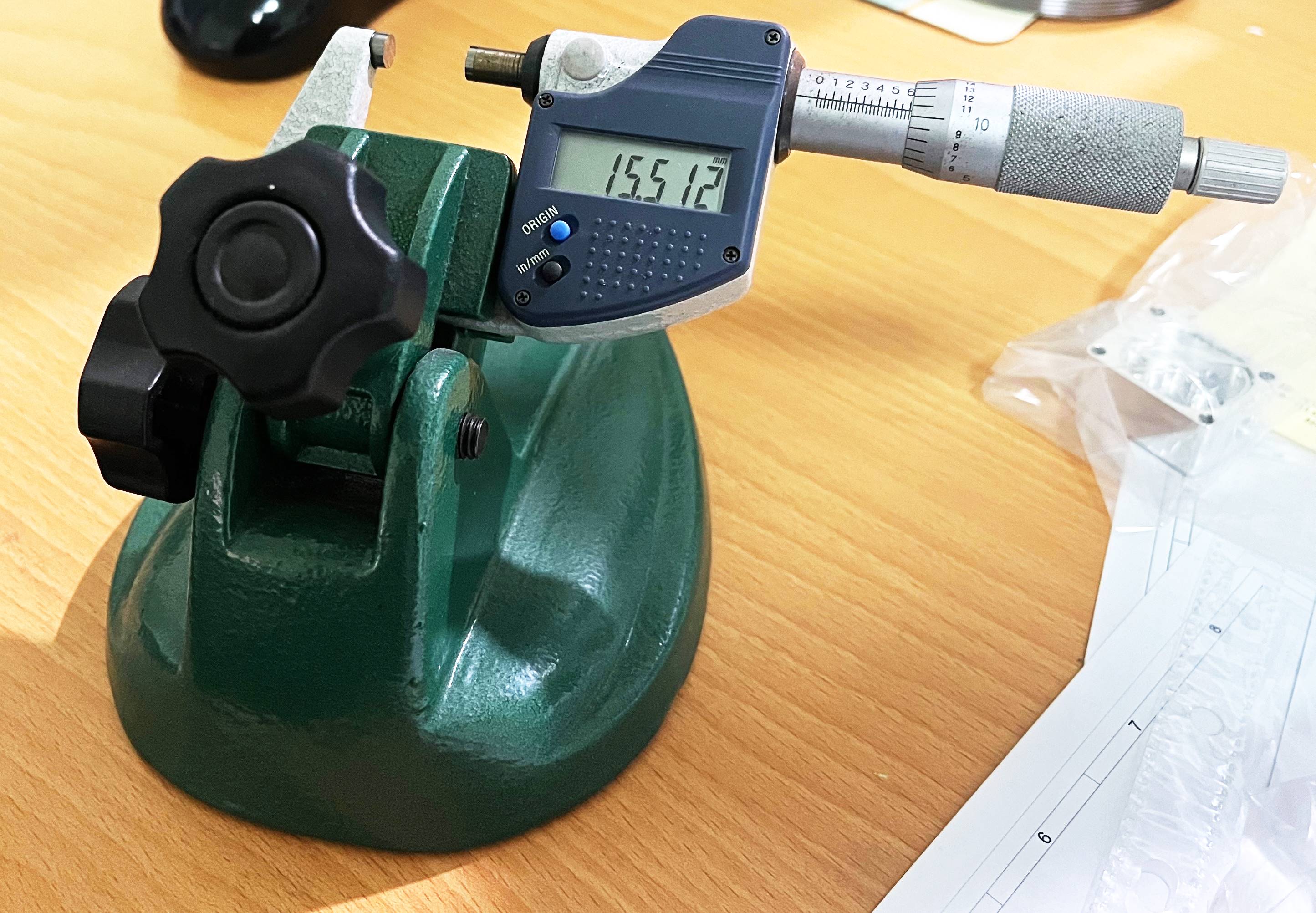 標準型電子分厘卡