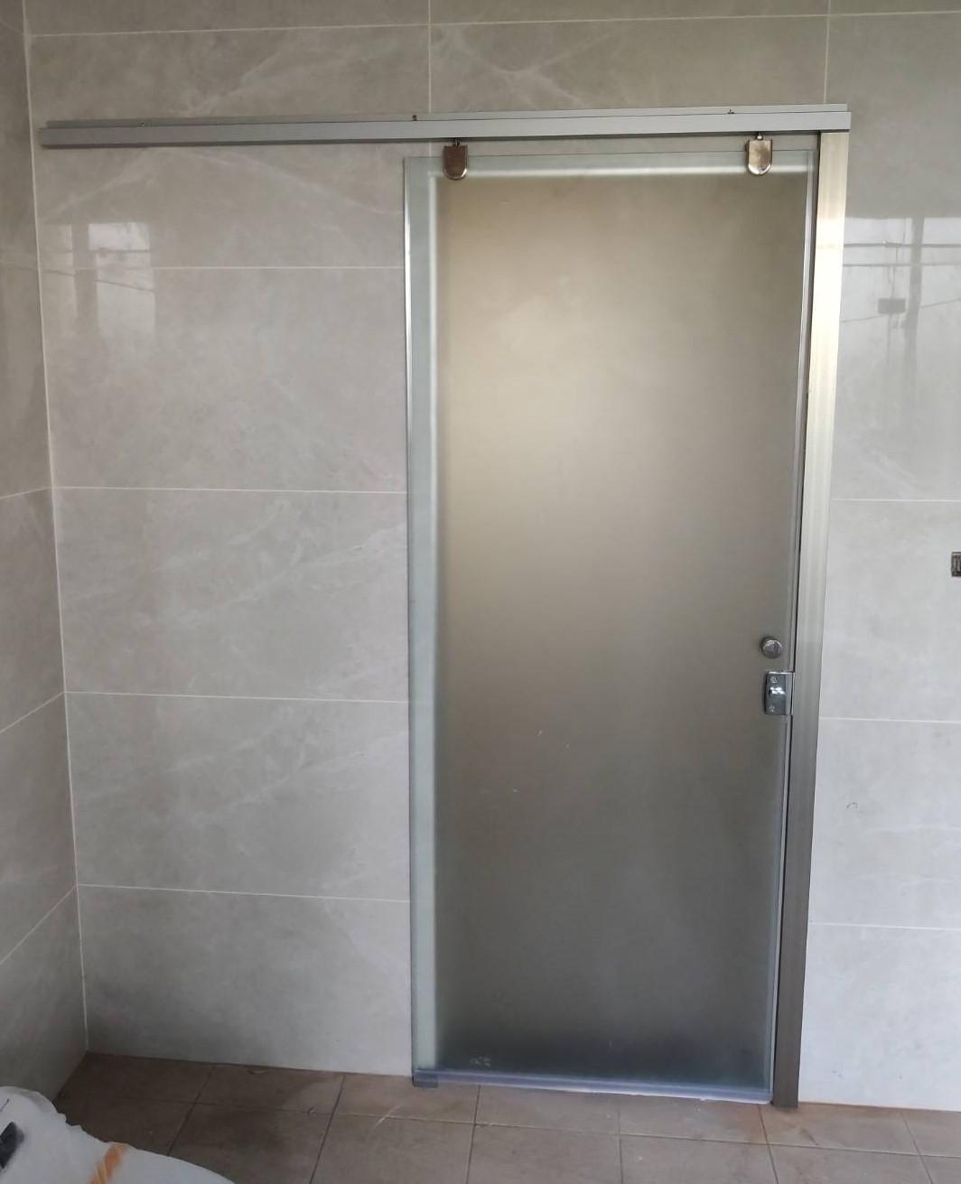 尊爵無框橫移系列1