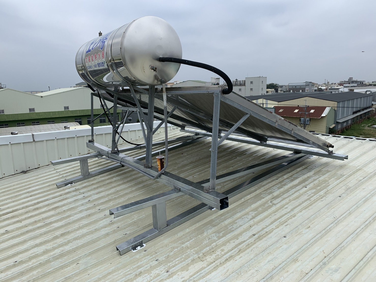 上陽太陽能熱水器