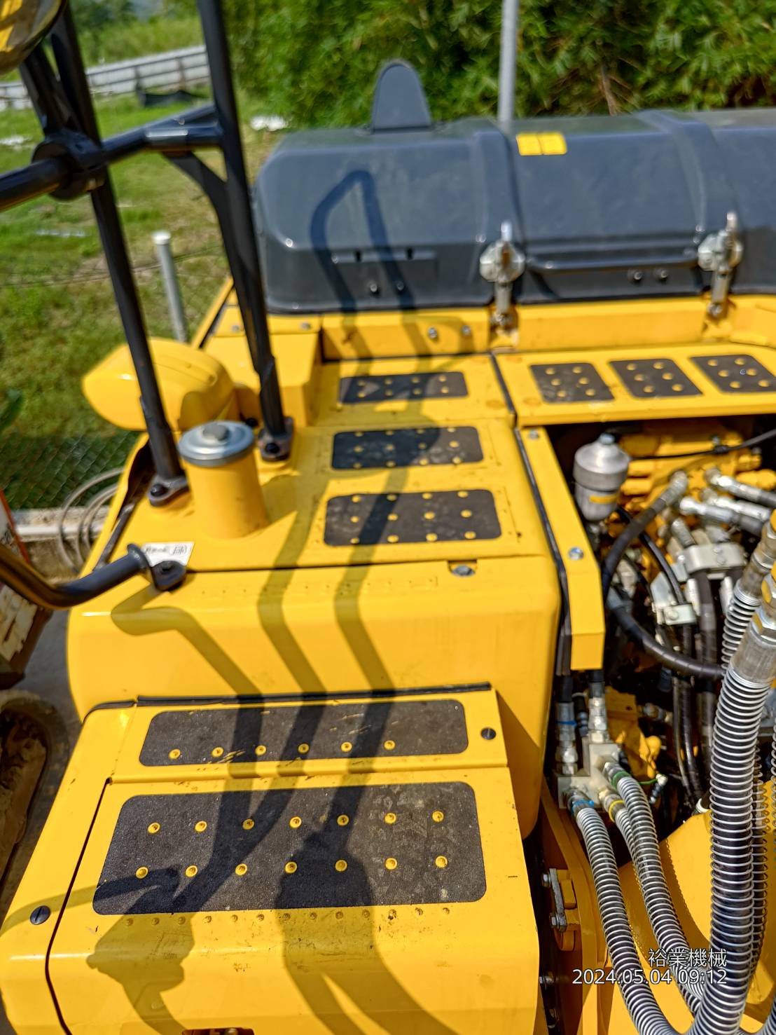 小松挖土機PC120-11