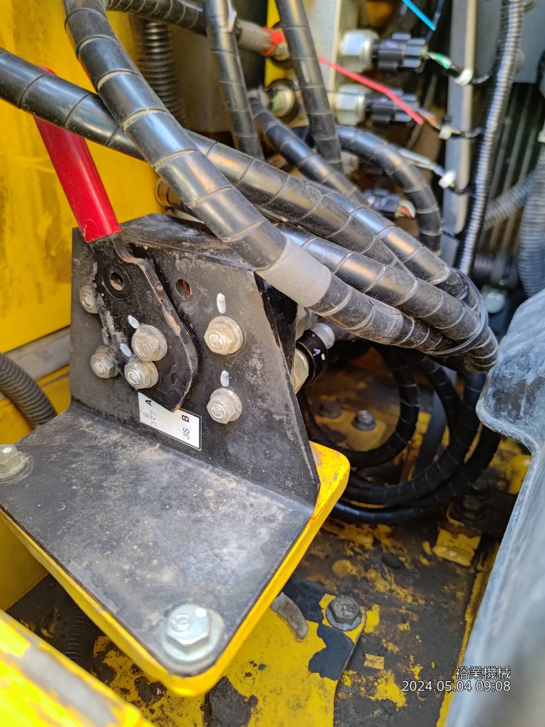 小松挖土機PC120-11