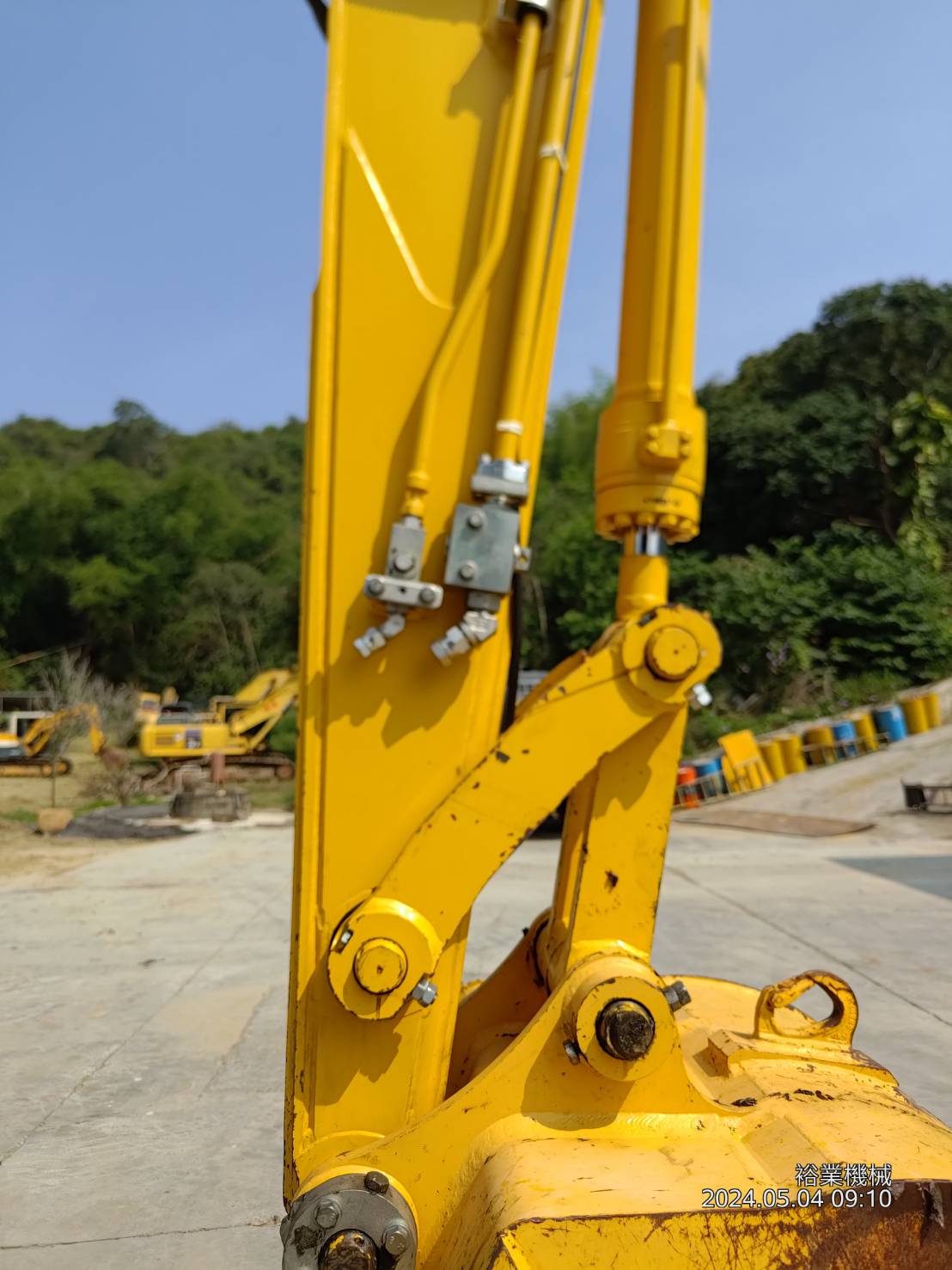 小松挖土機PC120-11