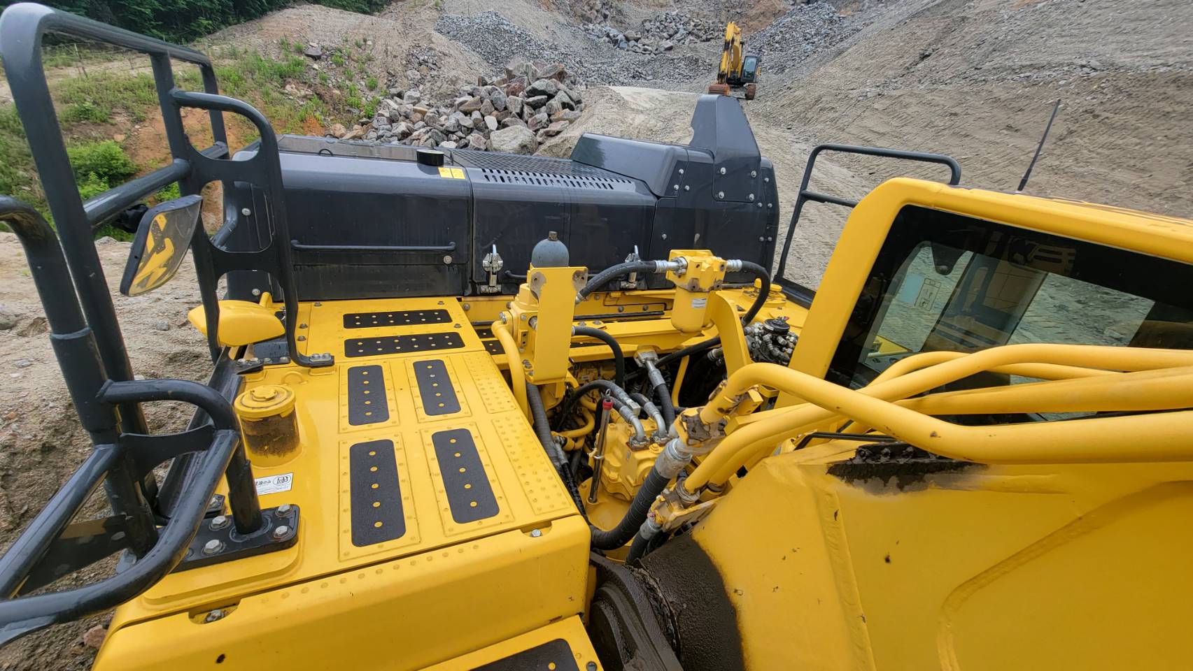 小松挖土機PC450LC-11