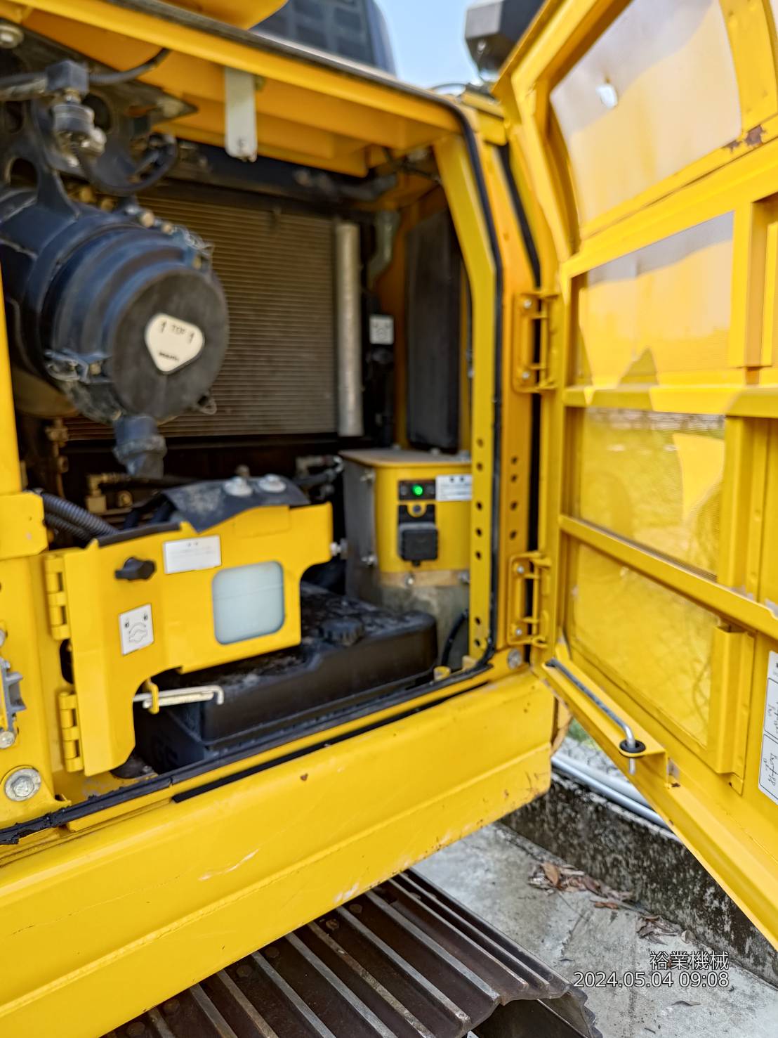 小松挖土機PC120-11