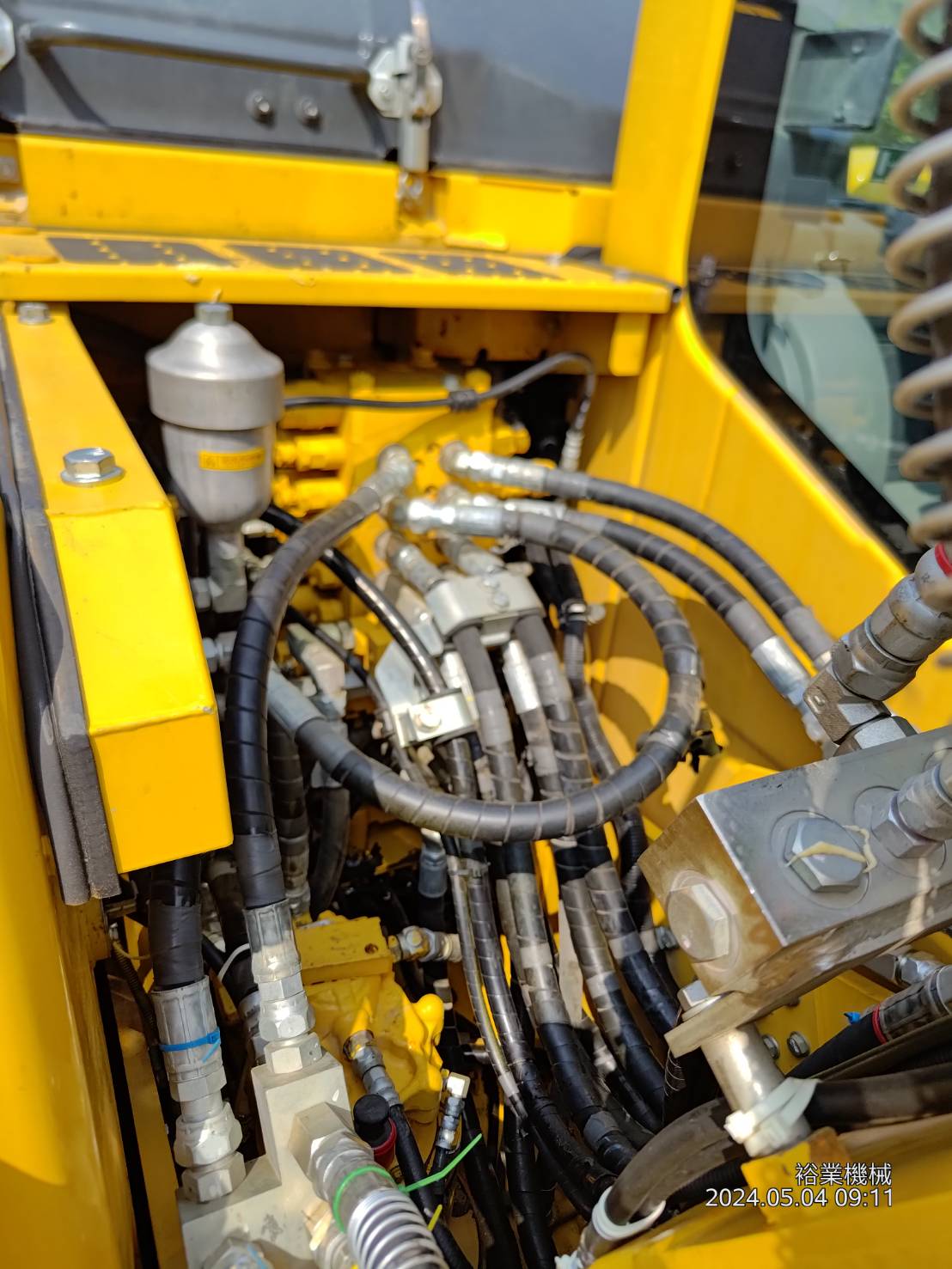 小松挖土機PC120-11