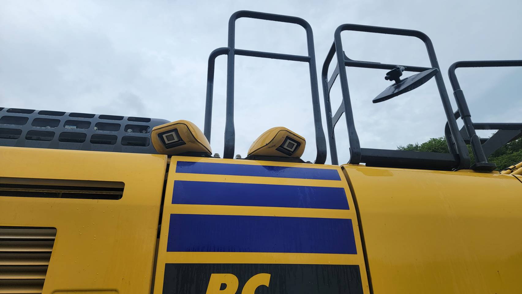 小松挖土機PC350LC-11