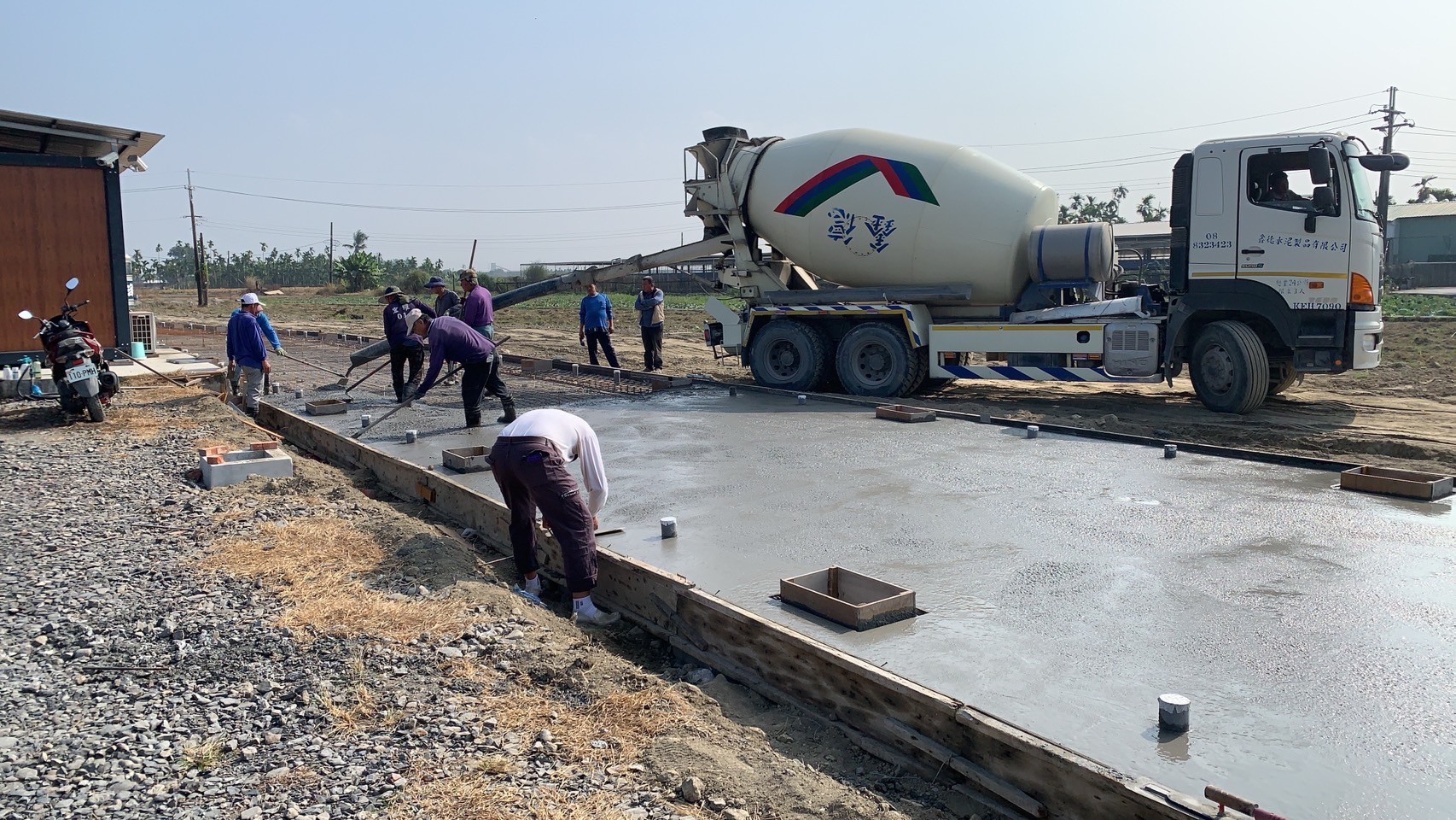 都計農地土木工程灌漿施工中