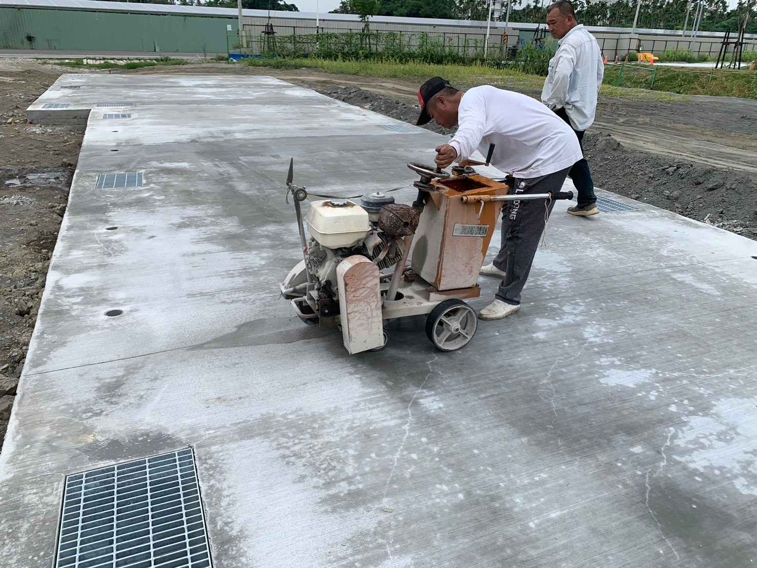 都計農地土木工程割線中