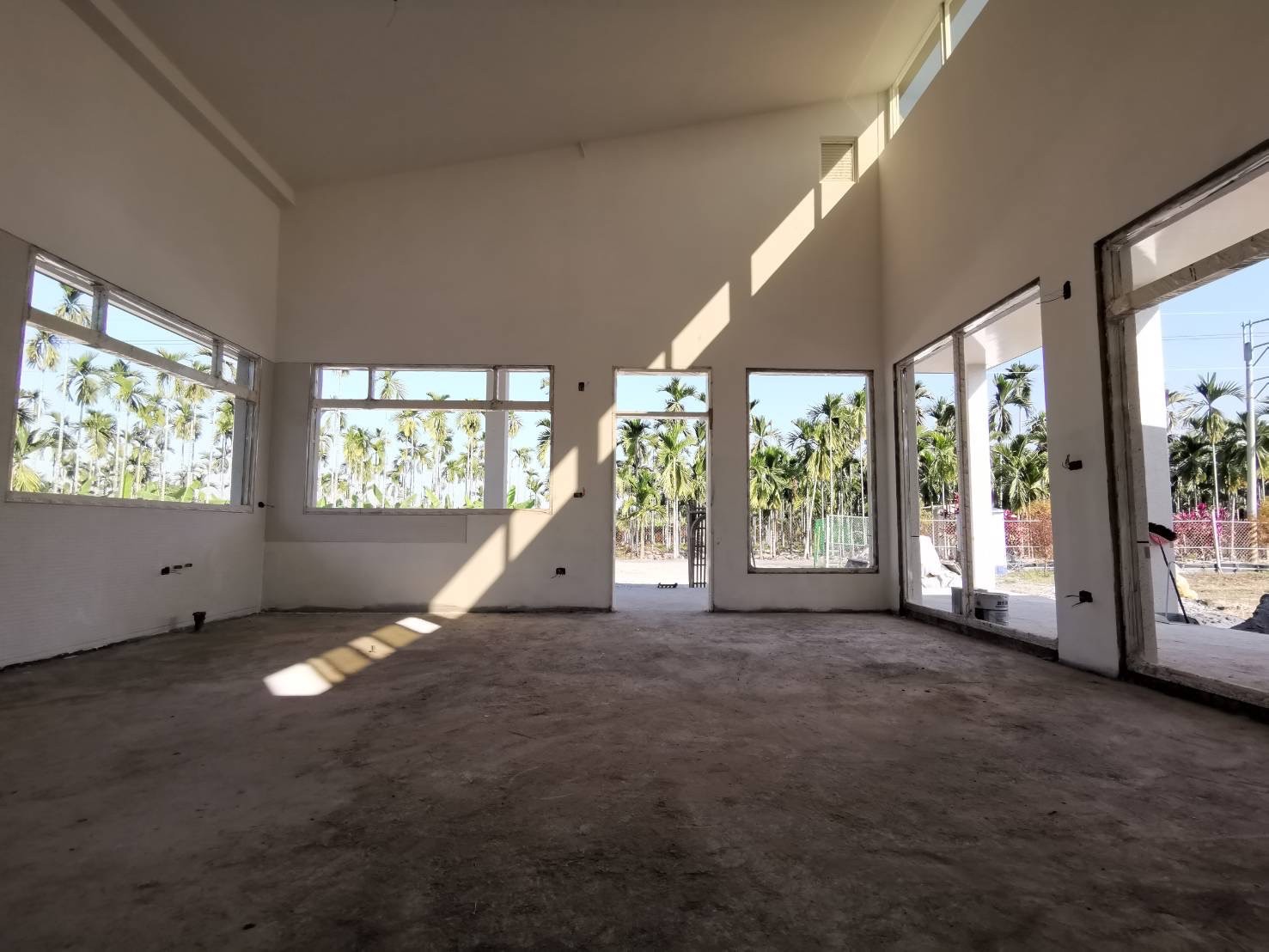 房屋內挑高設計完工實照