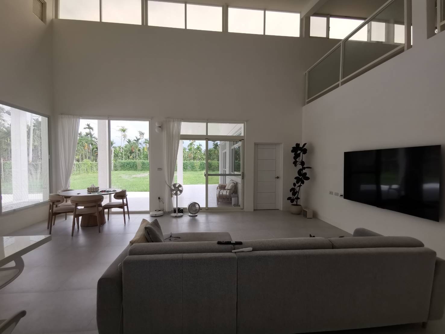 客廳電視牆完工實照