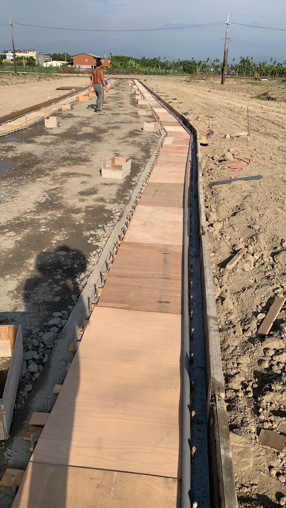 都計農地土木工程板模工程完成