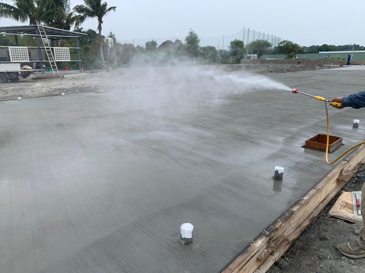 都計農地土木工程現場灑水作業