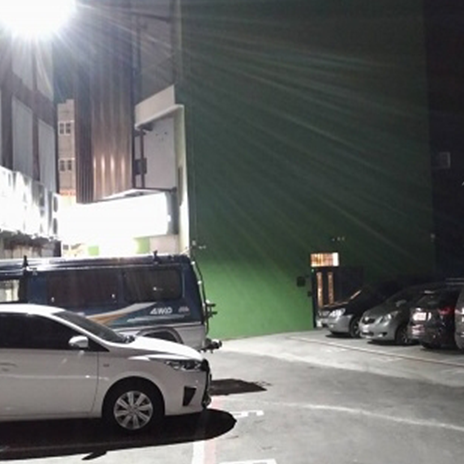 法國巴黎婚紗停車場