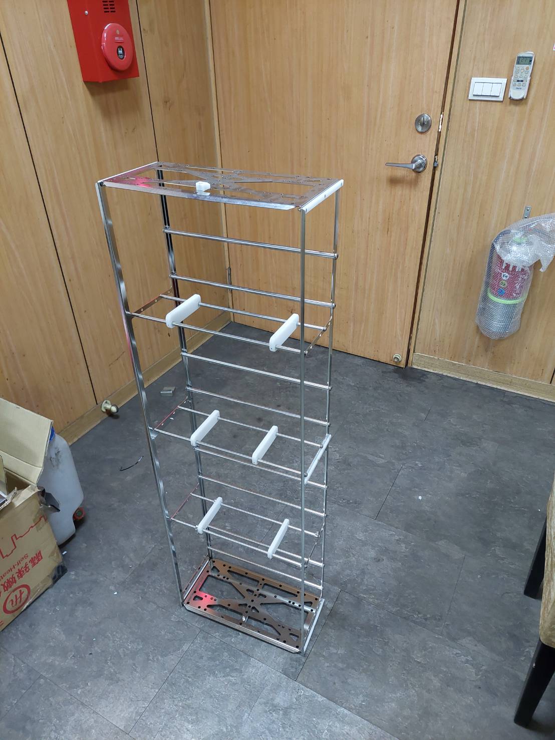 旋乾機放置槽架