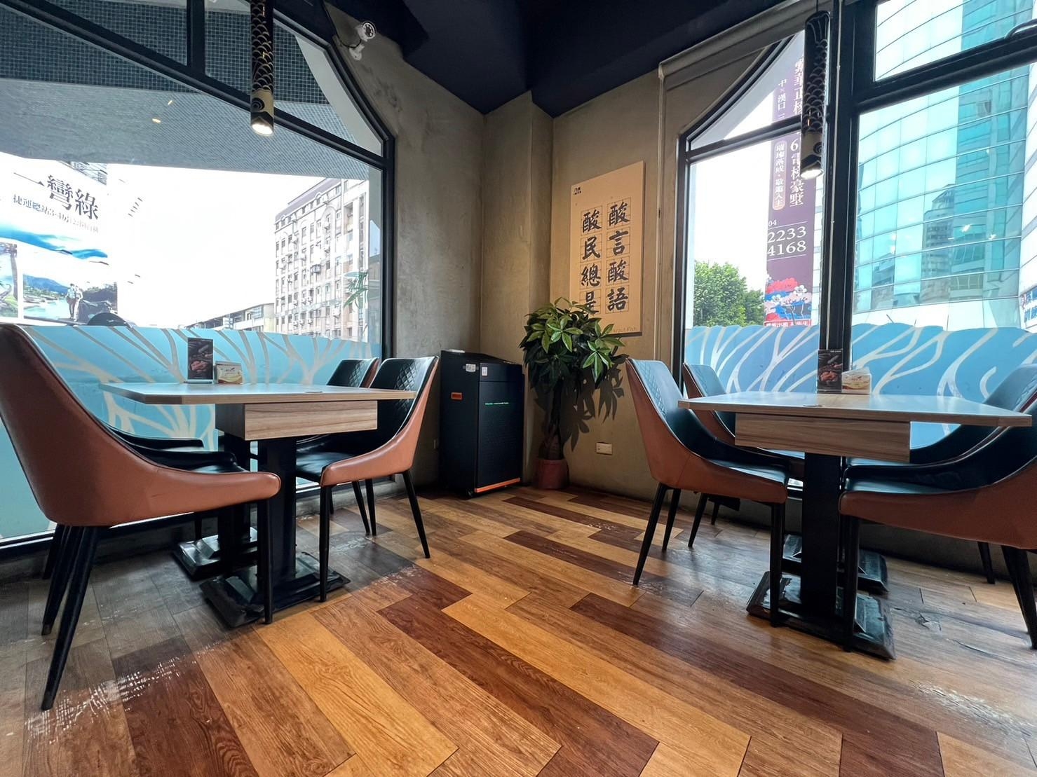 叼民酸菜鍋租賃空氣清淨機